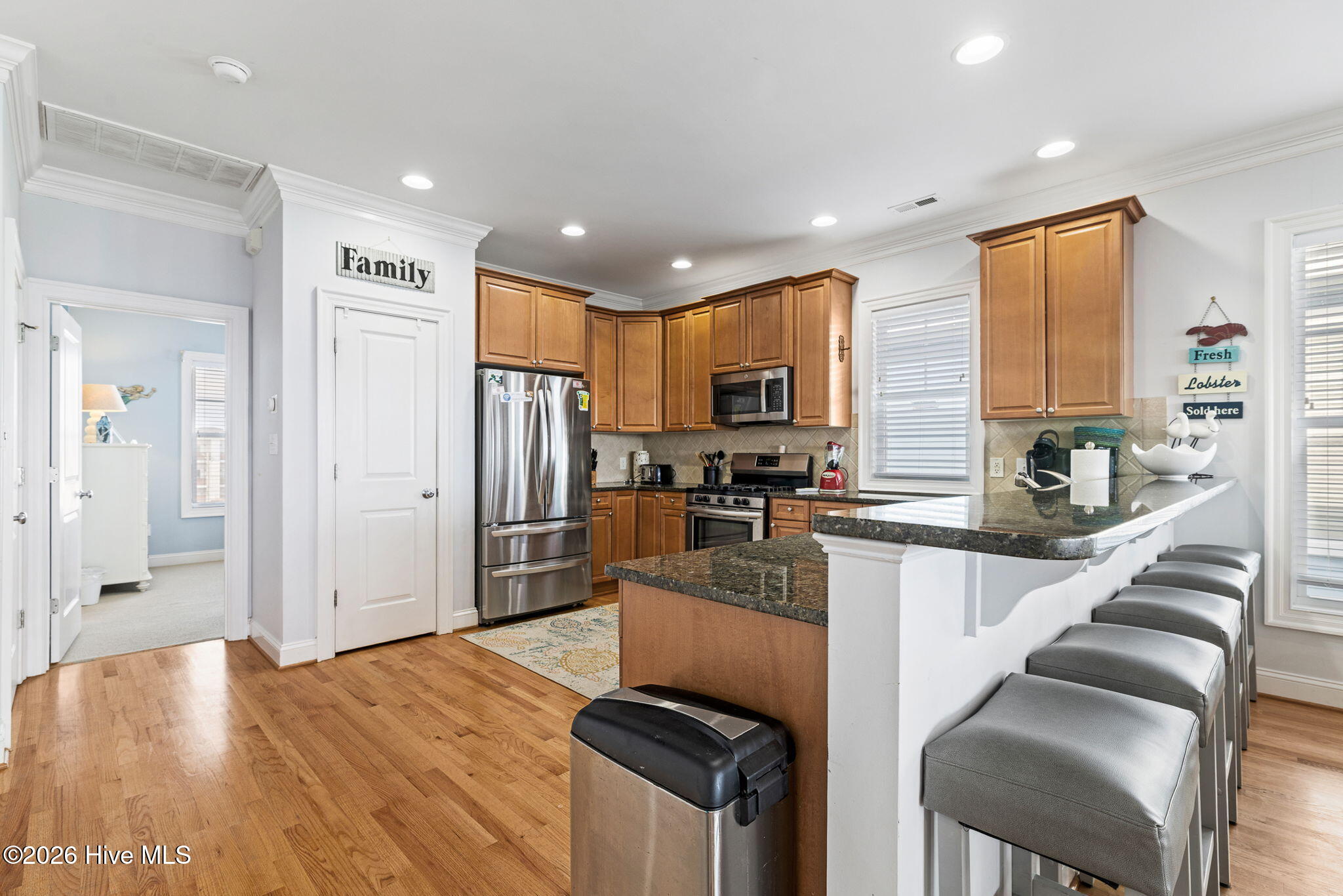 100551653 | Photo 15