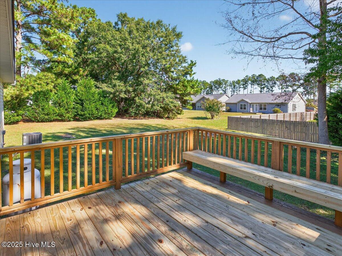 100537242 | Photo 20