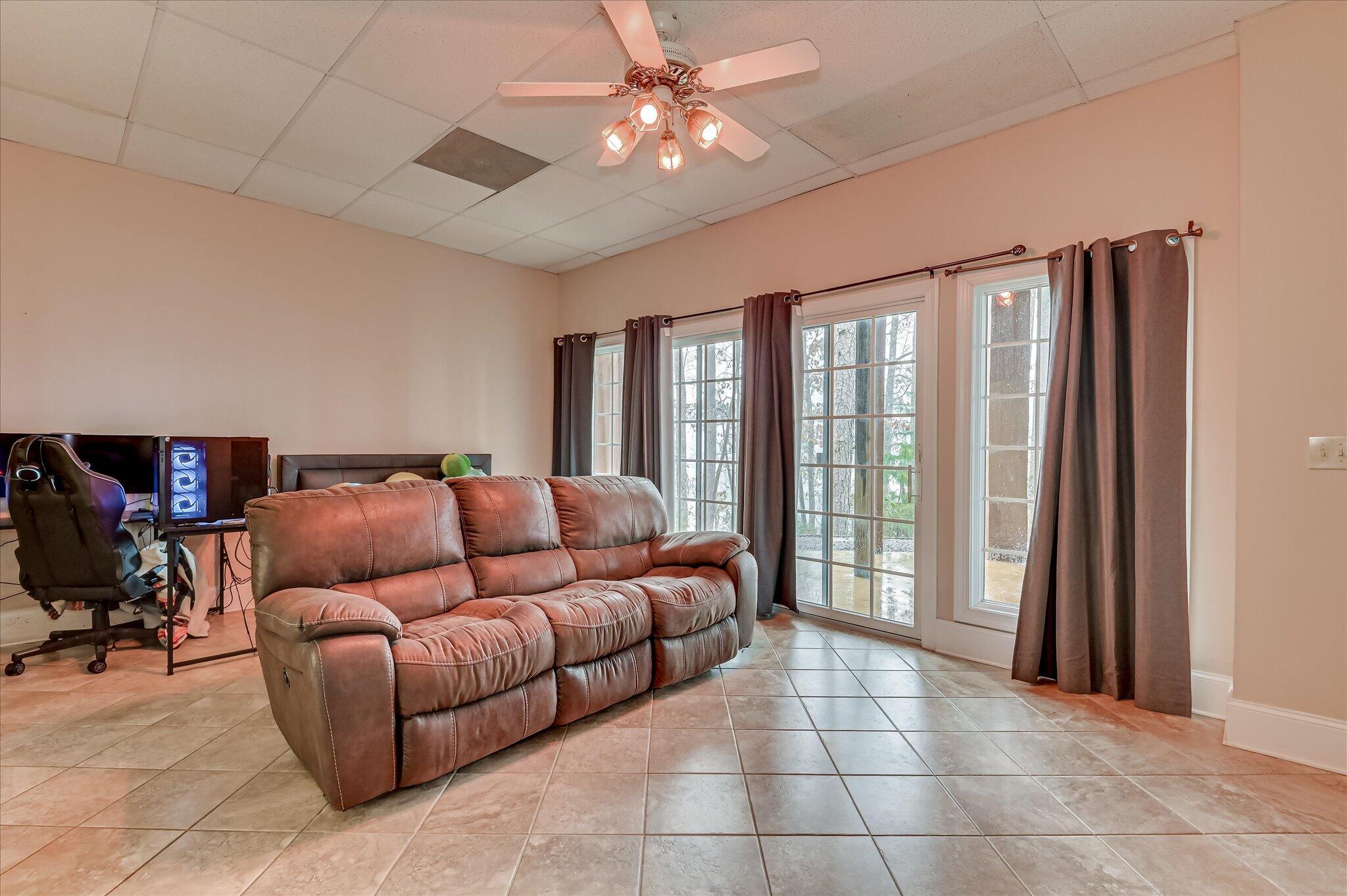 184 Savannah Drive, Mccormick, SC, 29835