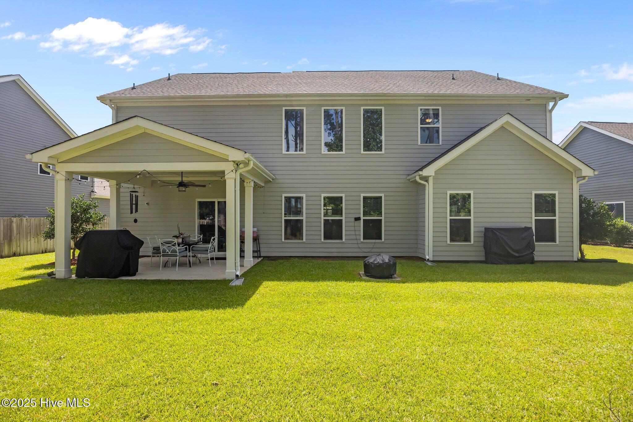 100518510 | Photo 45