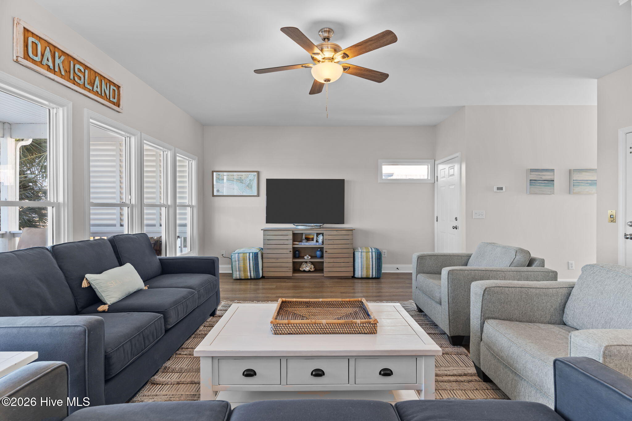 100554920 | Photo 13