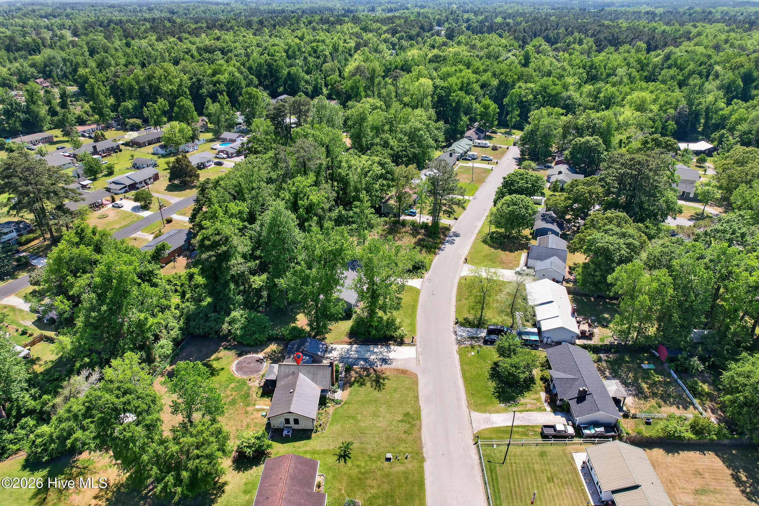 100570102 | Photo 29