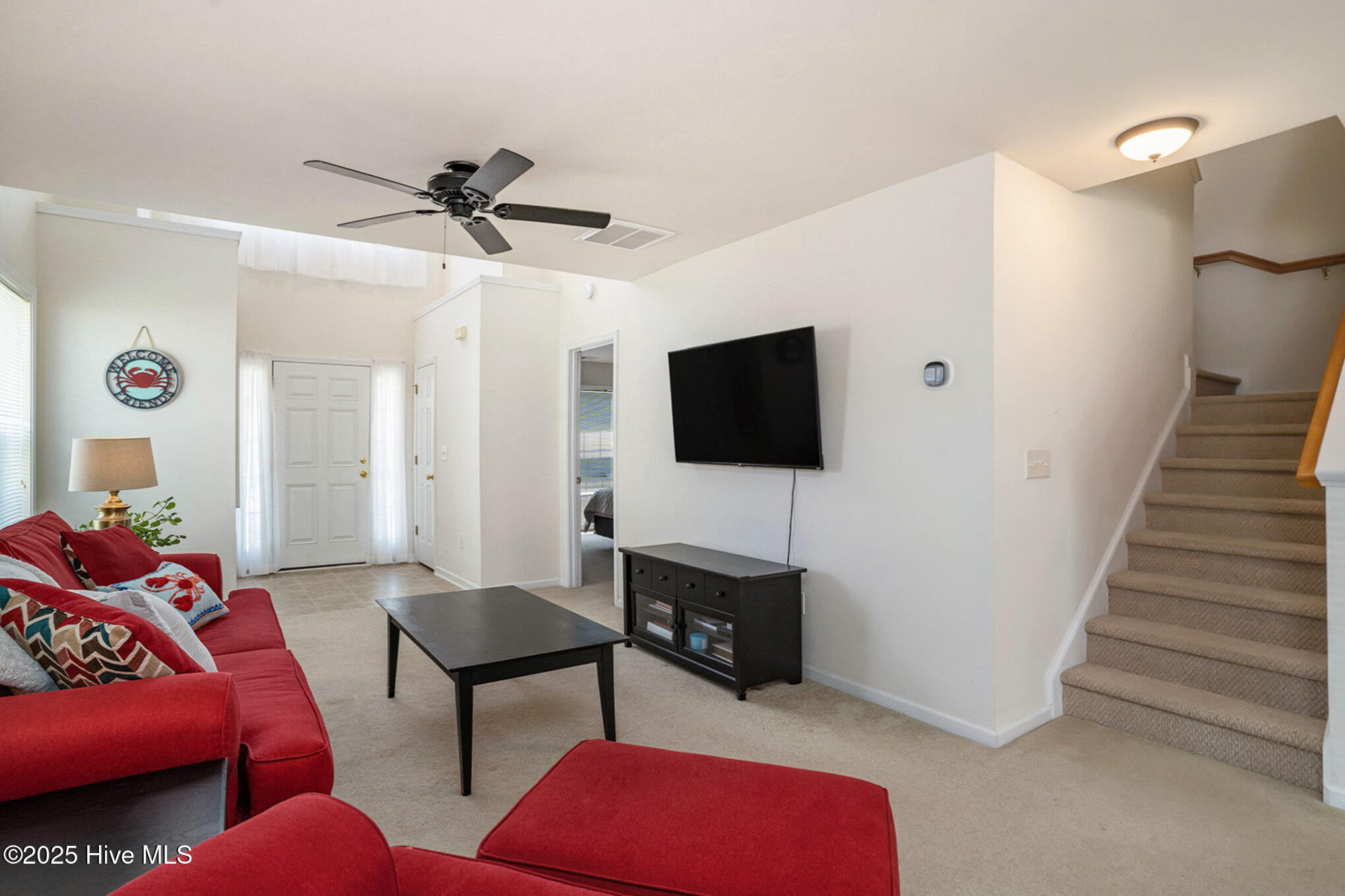 100520247 | Photo 10