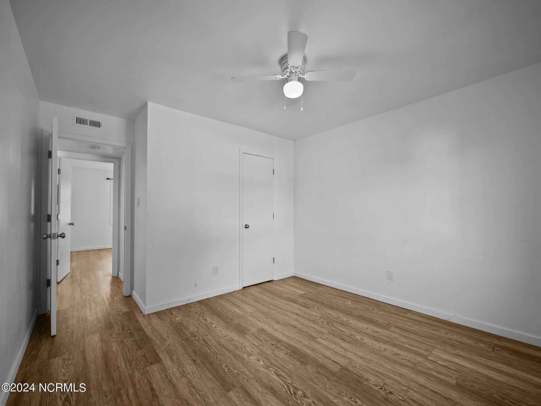 100566781 | Photo 10