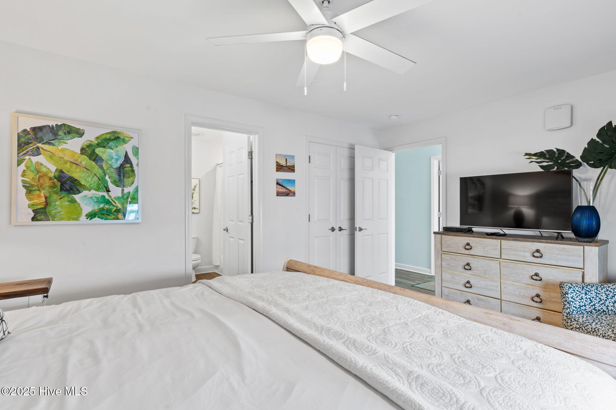 100539648 | Photo 12