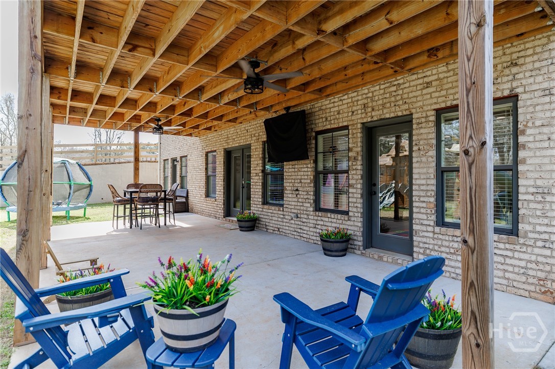 12 Blackthorn Road