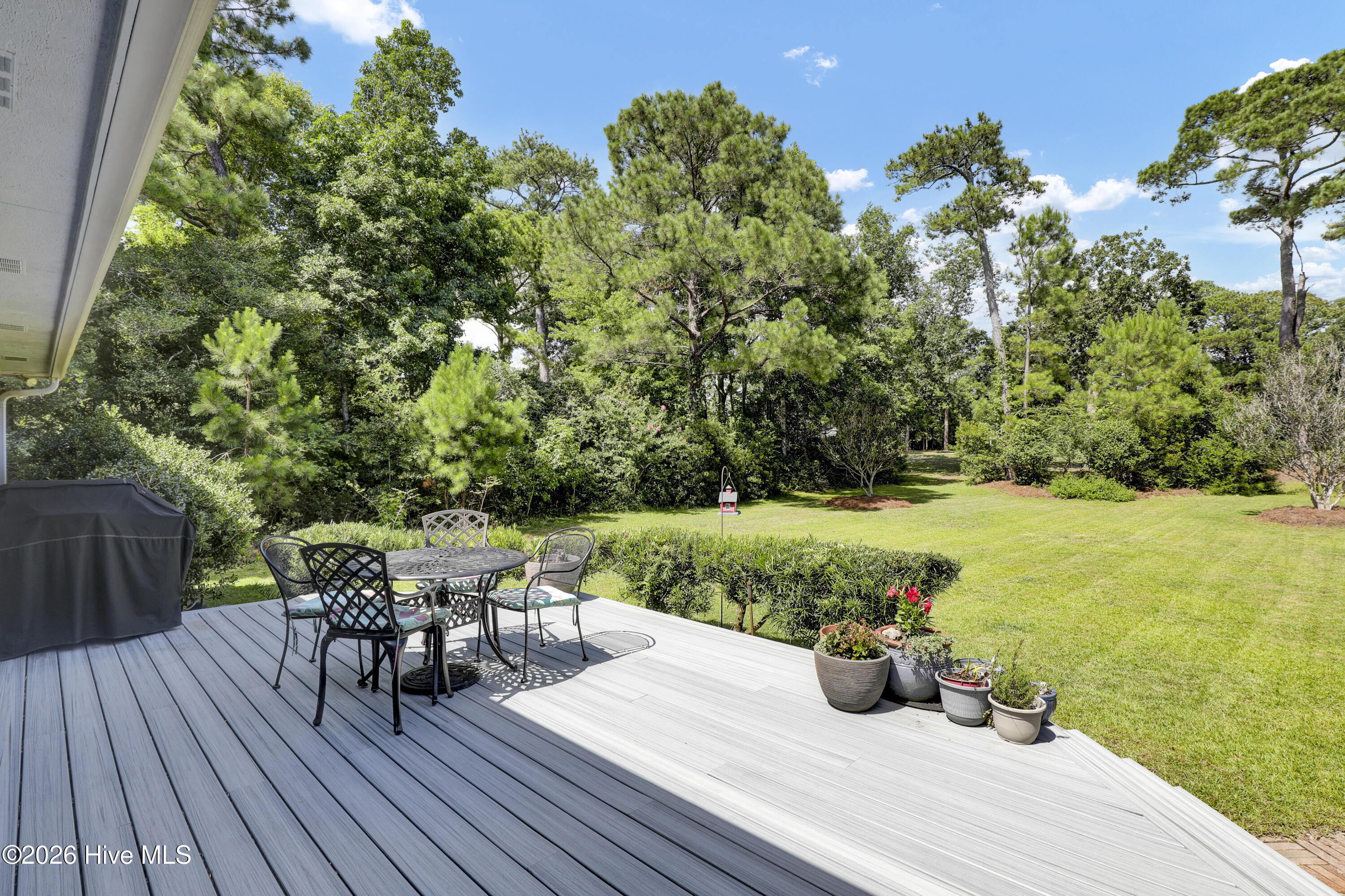 100570450 | Photo 27