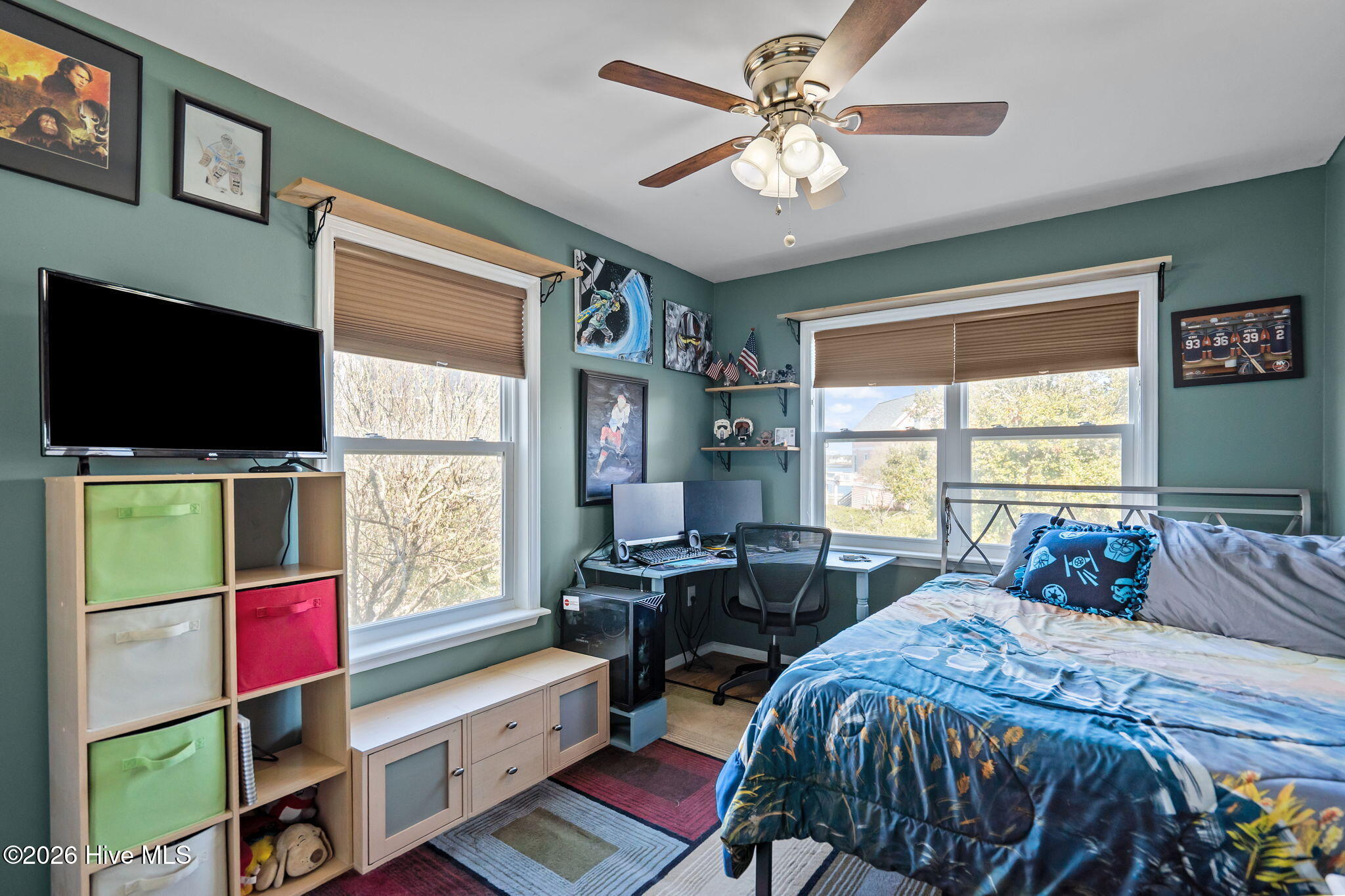 100561498 | Photo 27