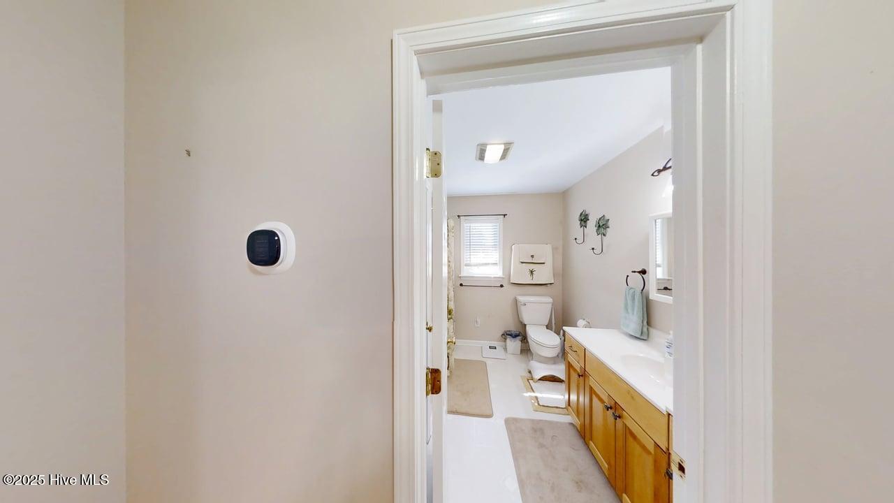 100524167 | Photo 32