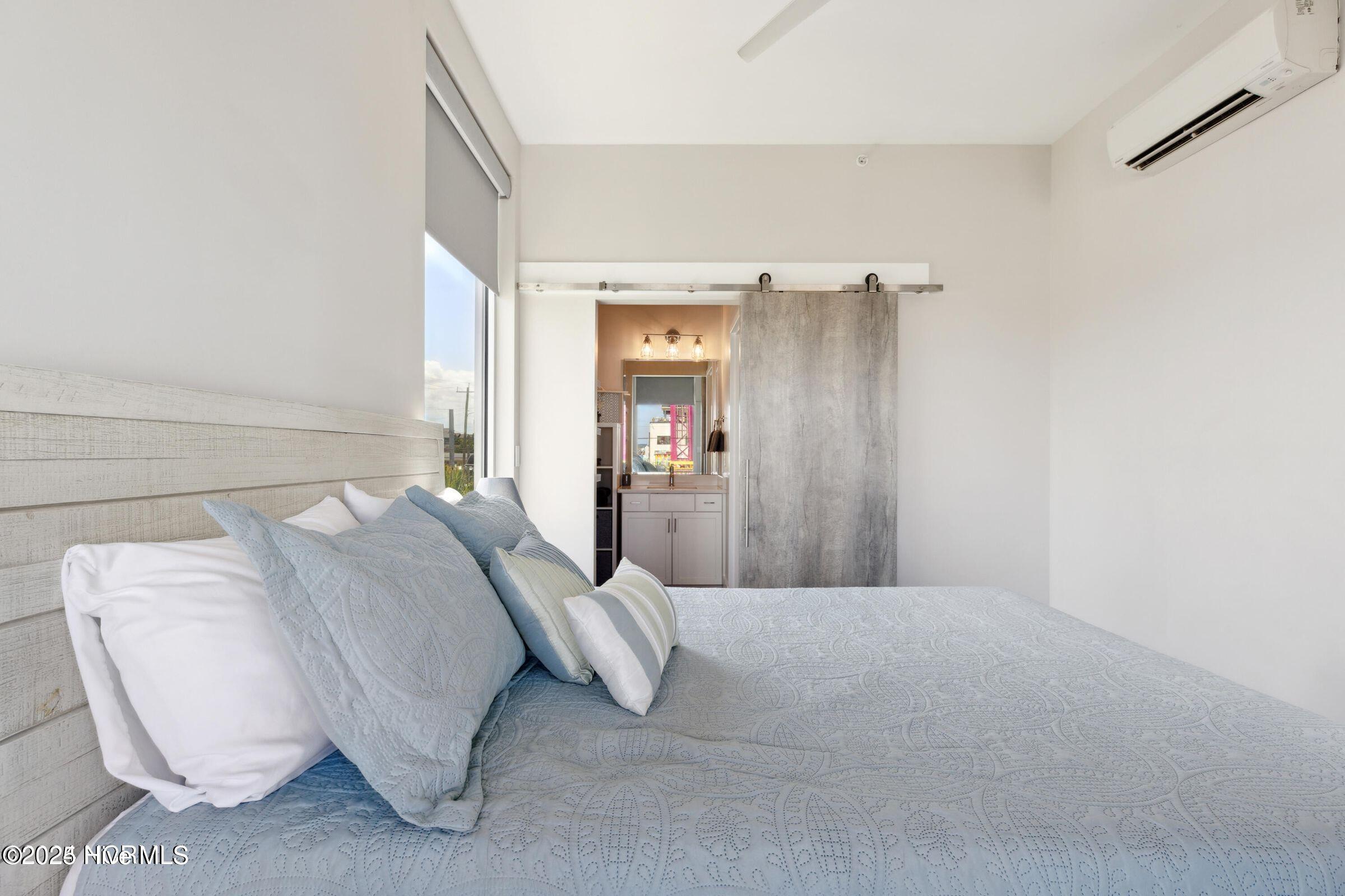 100542009 | Photo 21