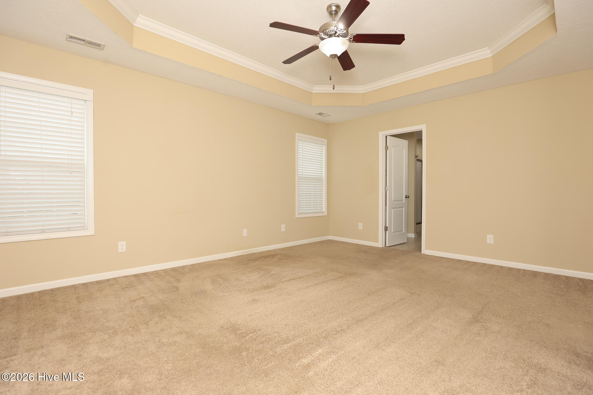 100562505 | Photo 31