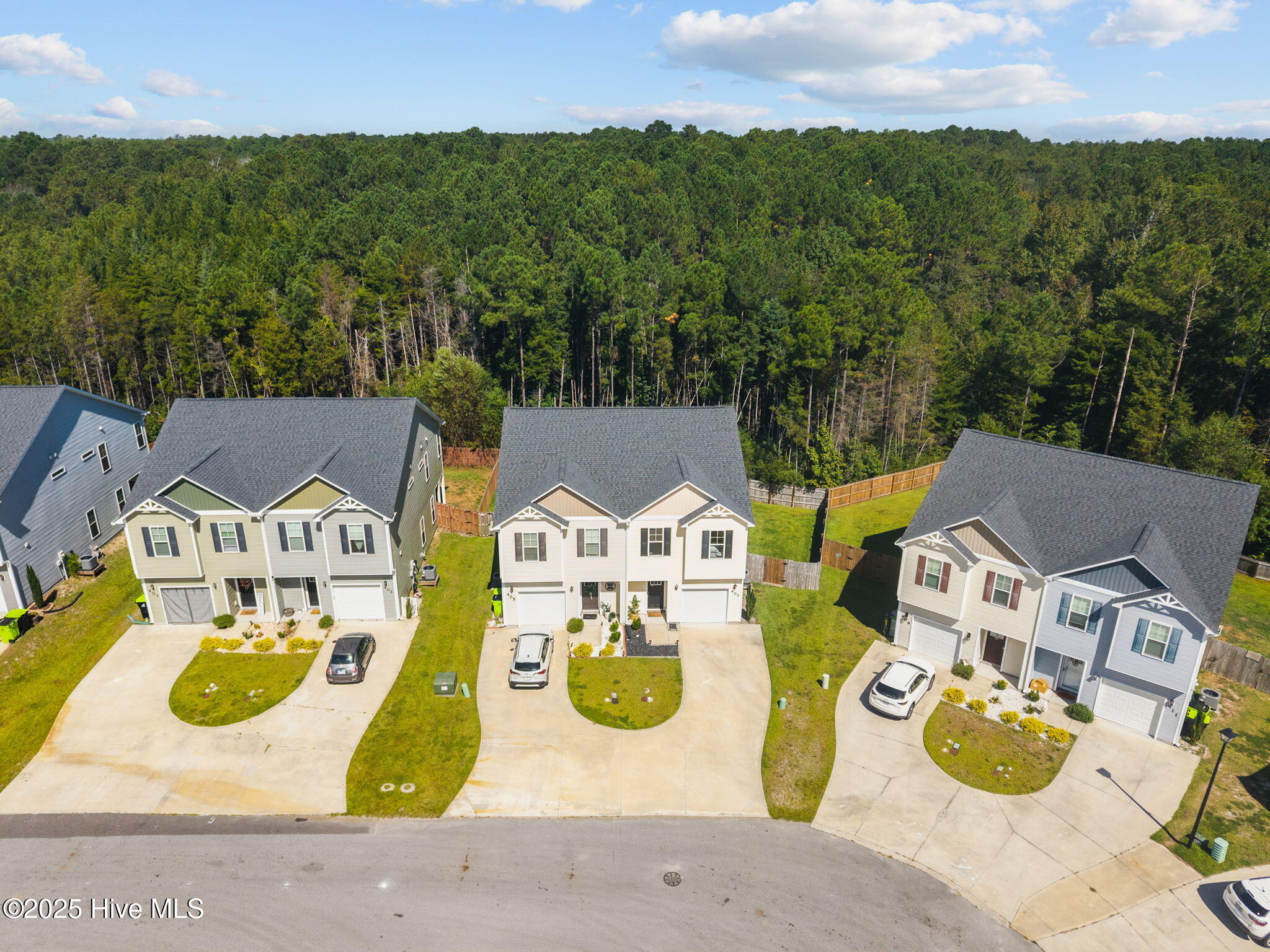 100532531 | Photo 30