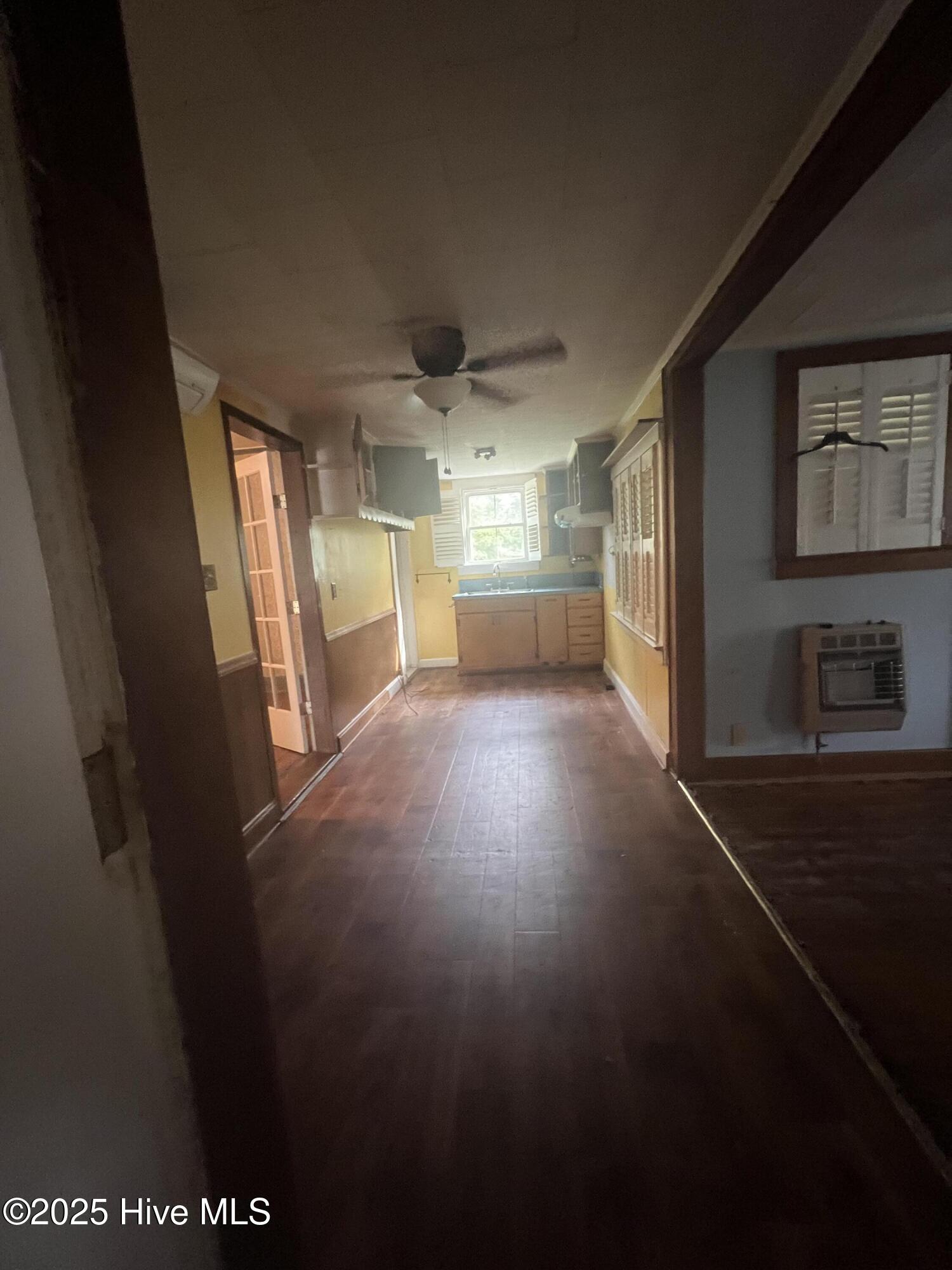 105 S Front Street