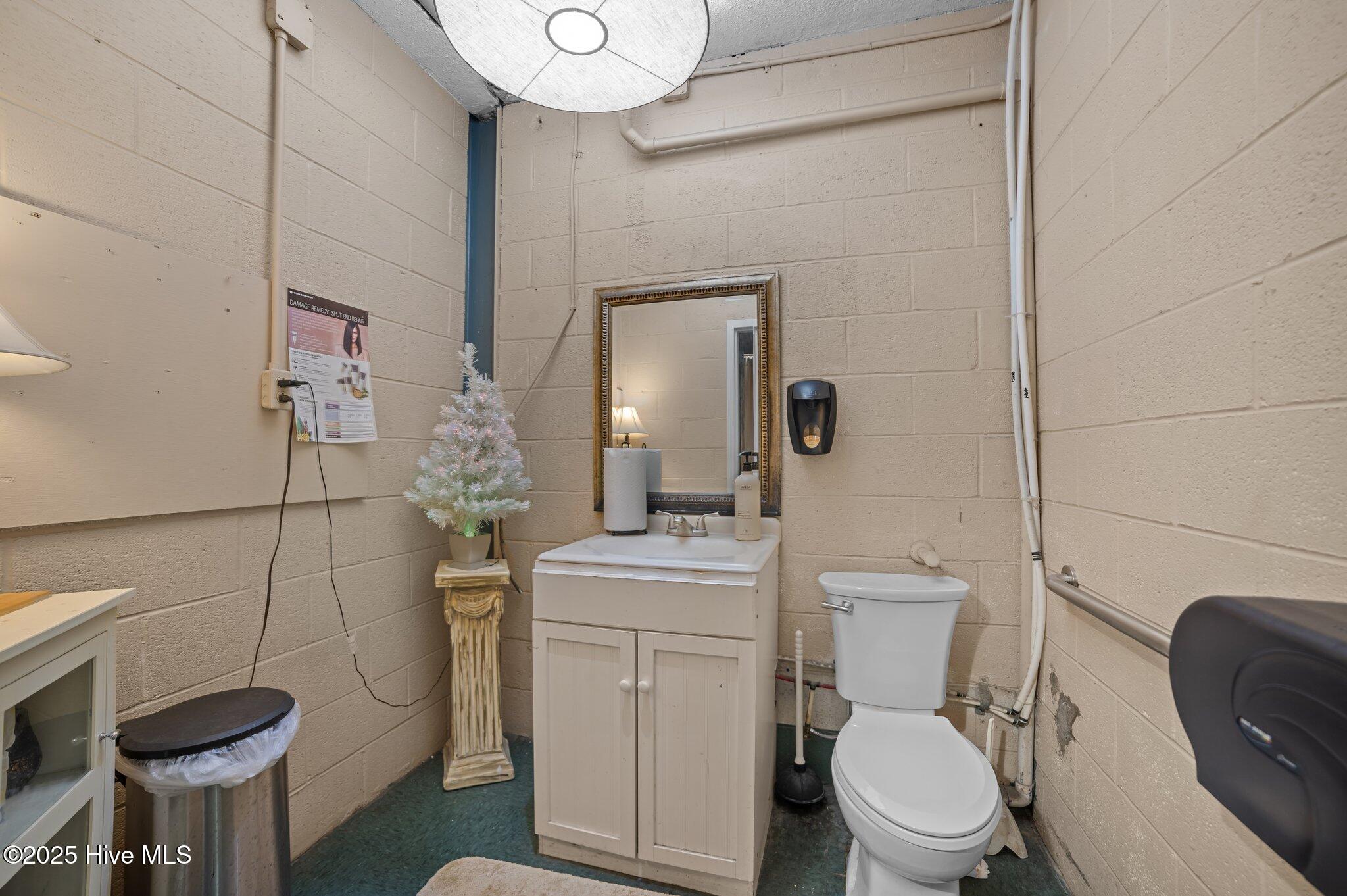 211 N Market Street, Washington, NC, 27889