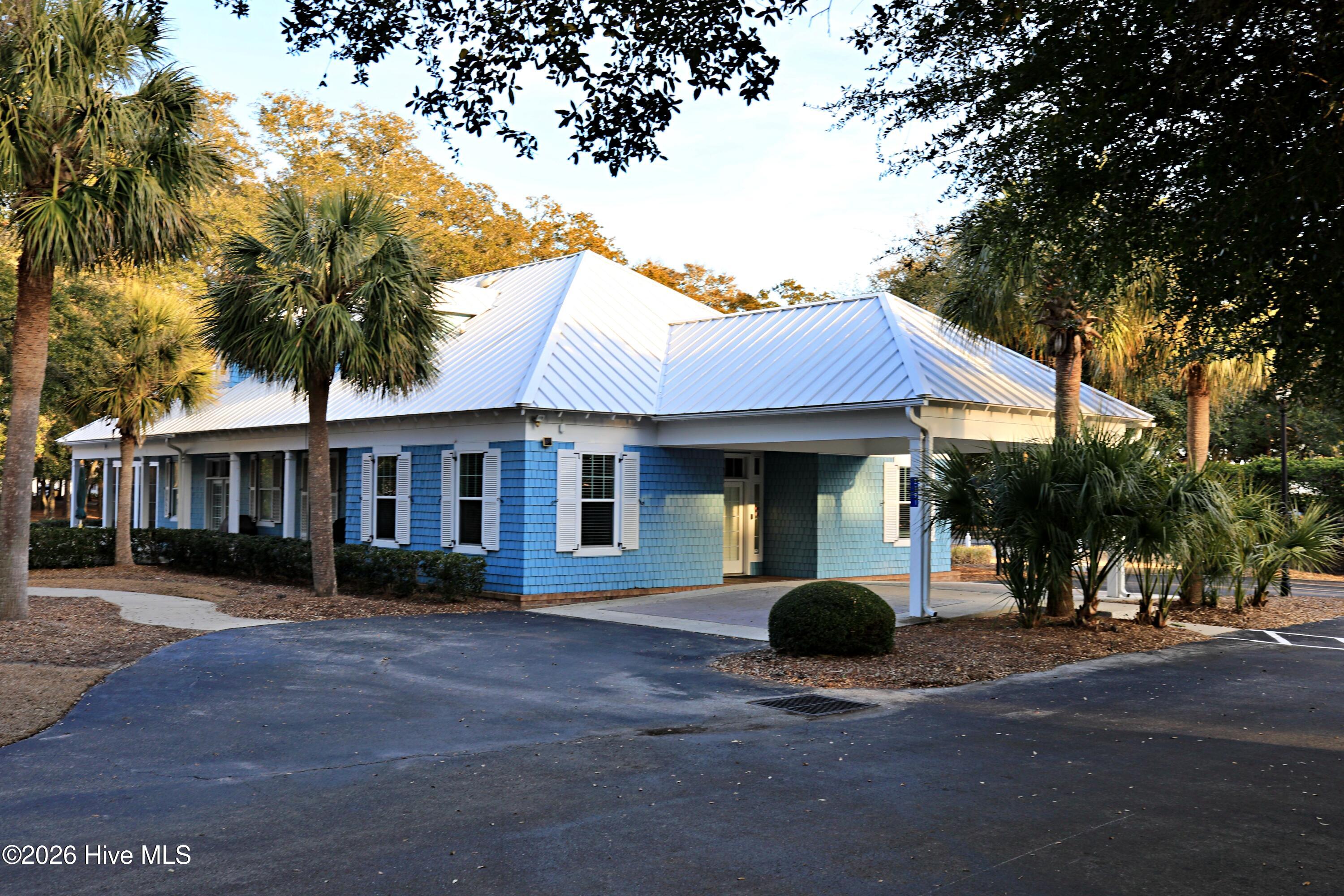 100554715 | Photo 14