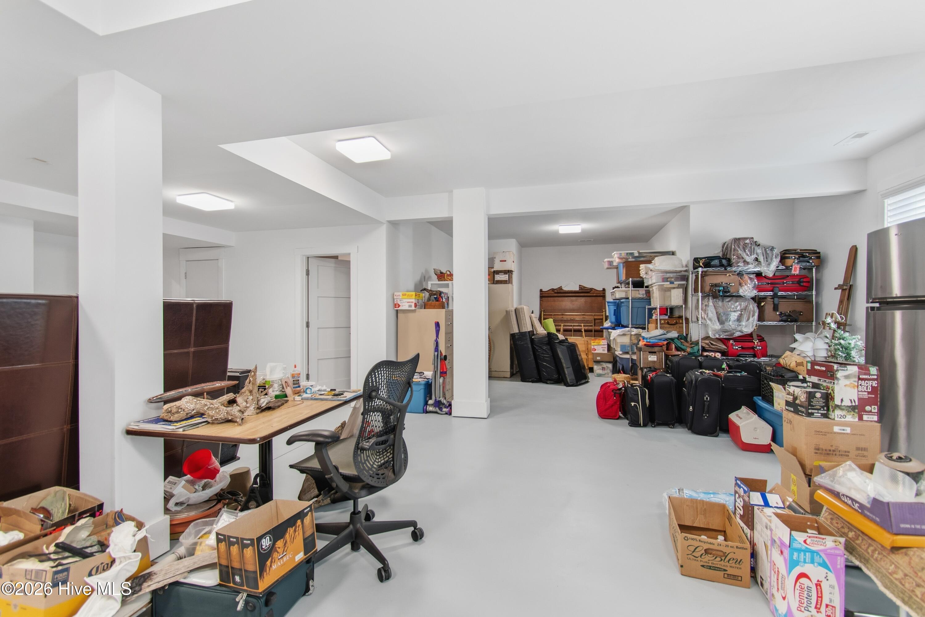 100549658 | Photo 62