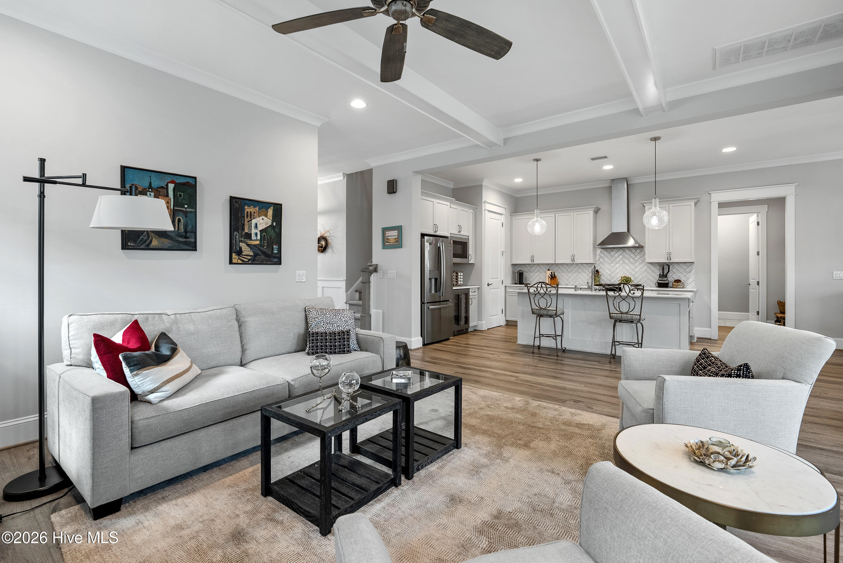 100559512 | Photo 11