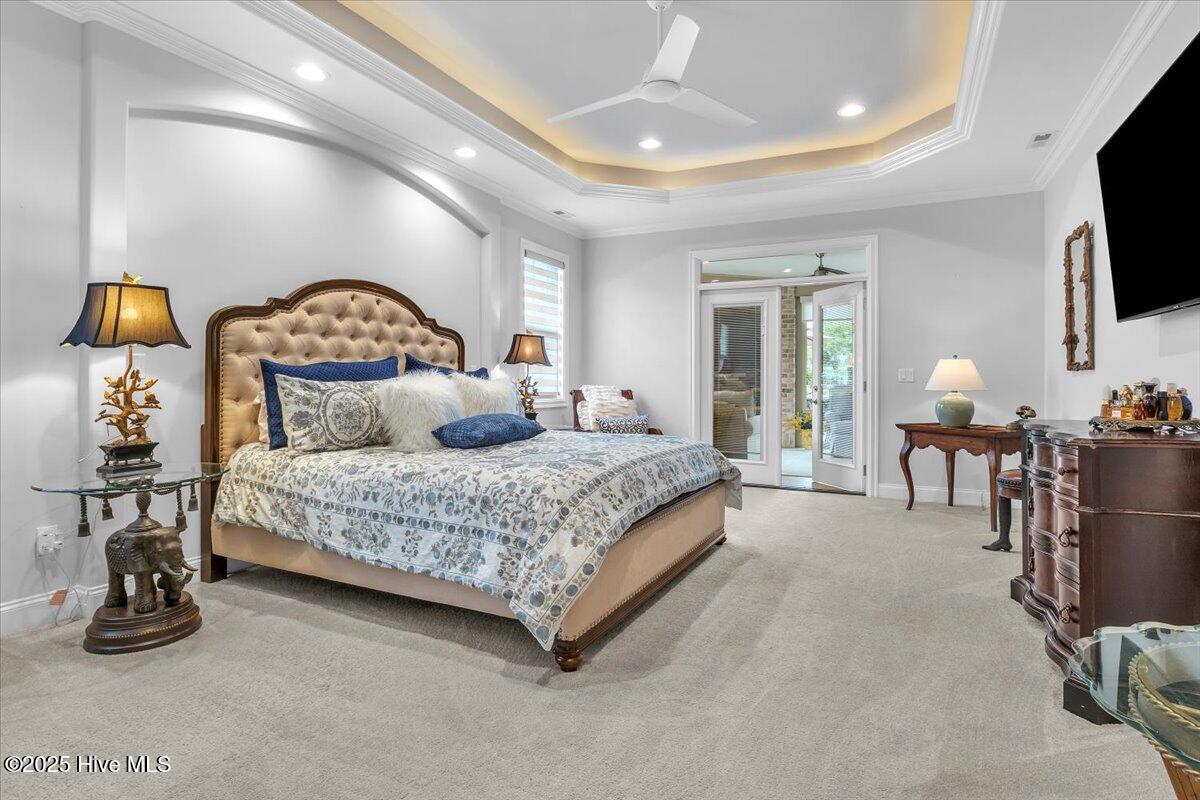 100527091 | Photo 25