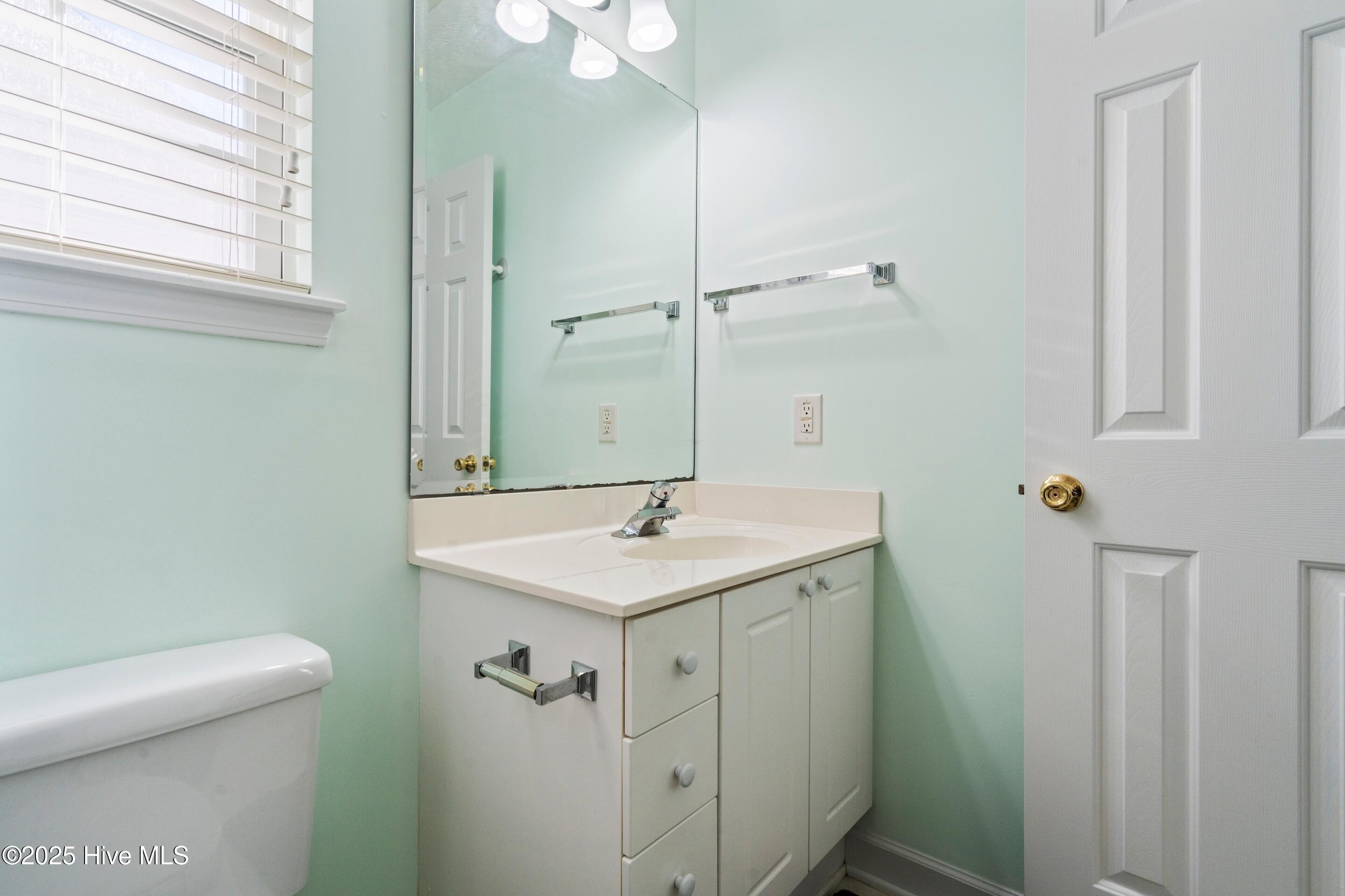 100546792 | Photo 39