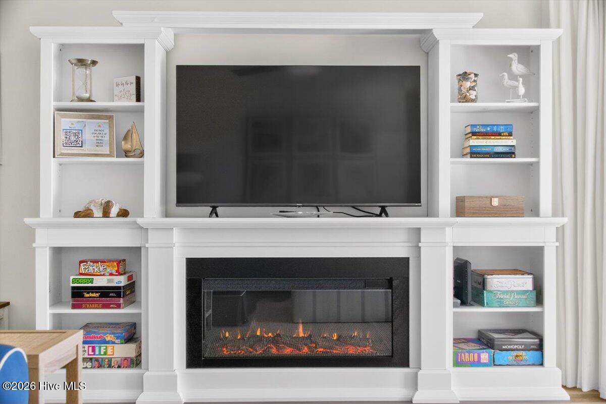 100549270 | Photo 10