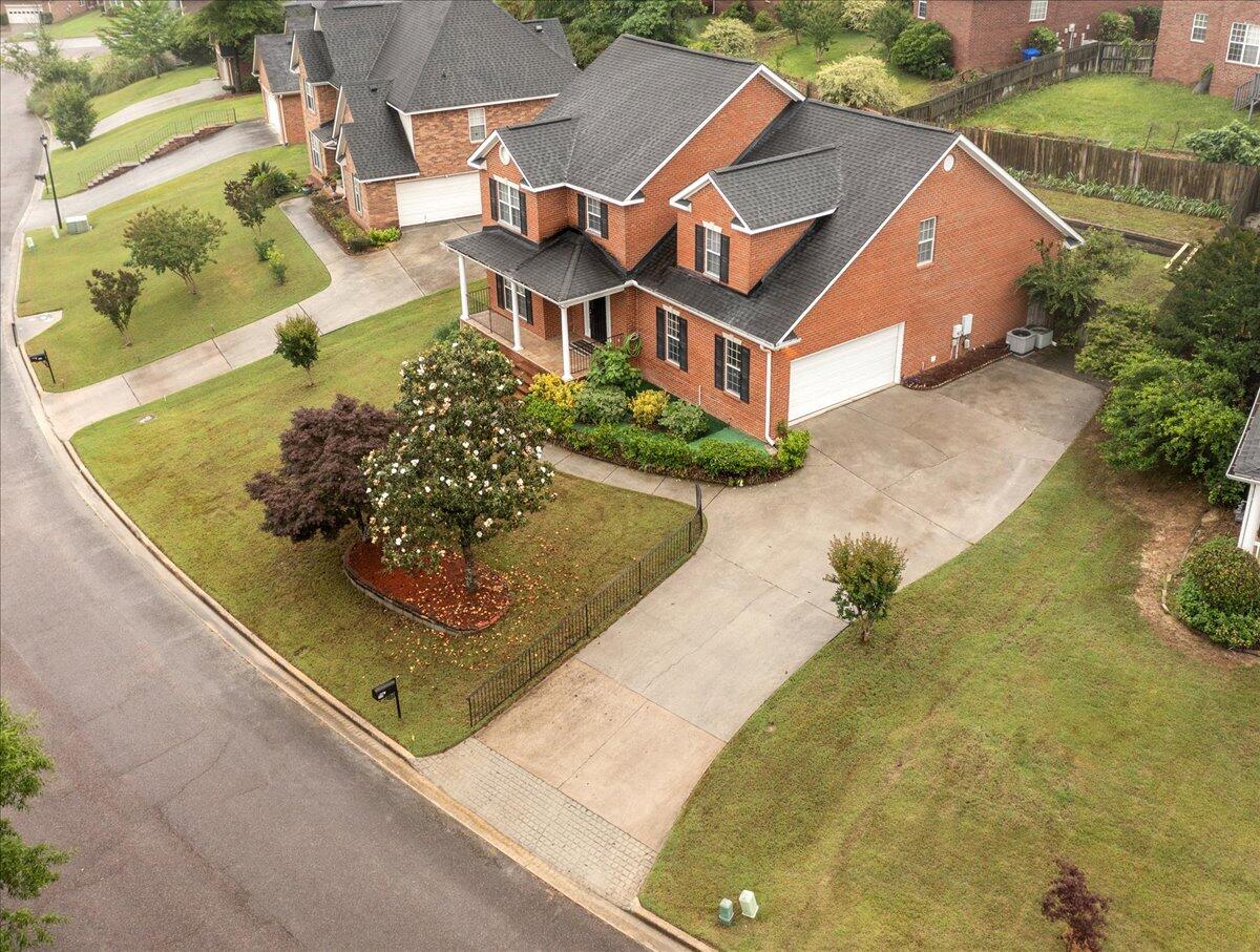 06-1119 Hampstead Place-06