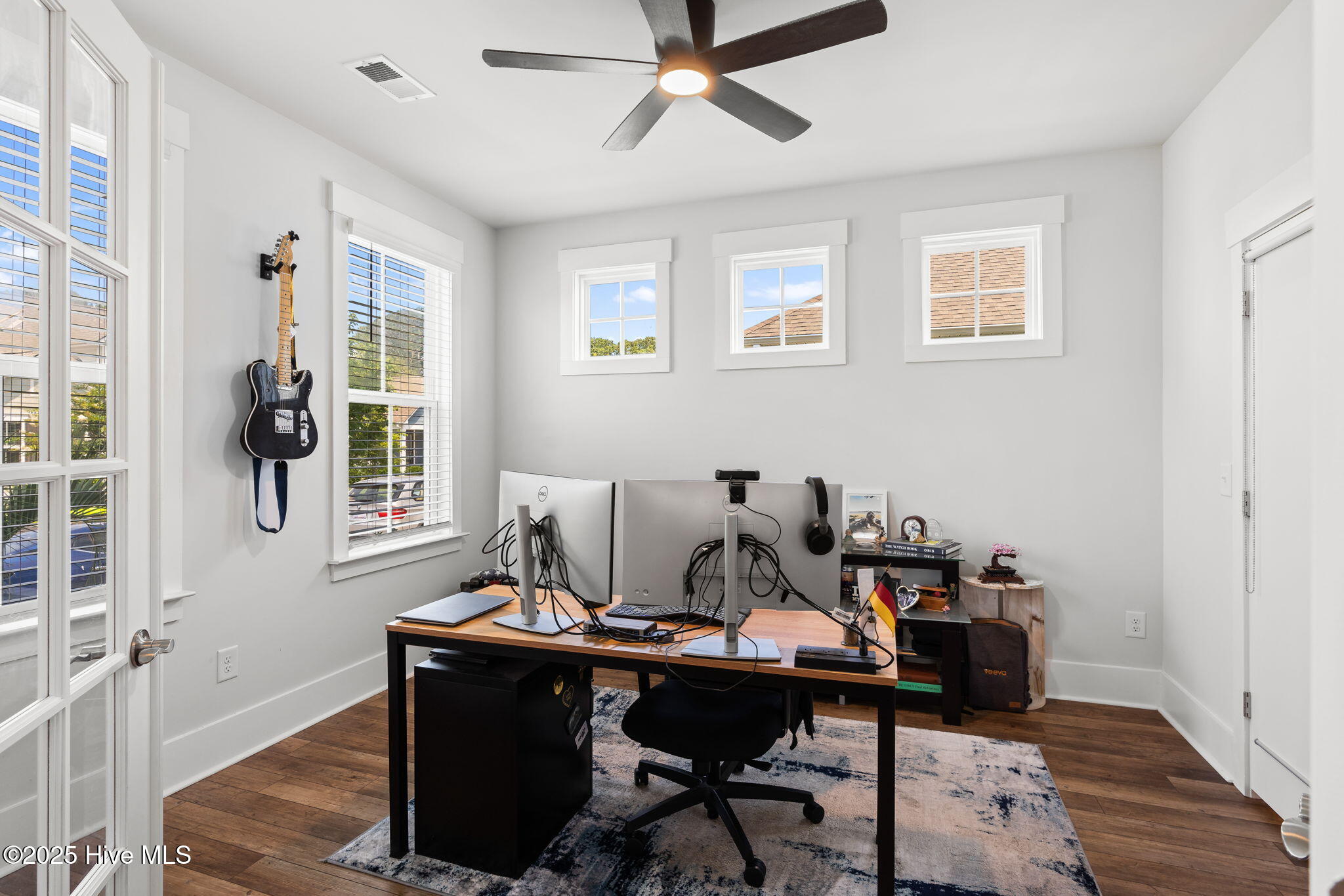 100516296 | Photo 13