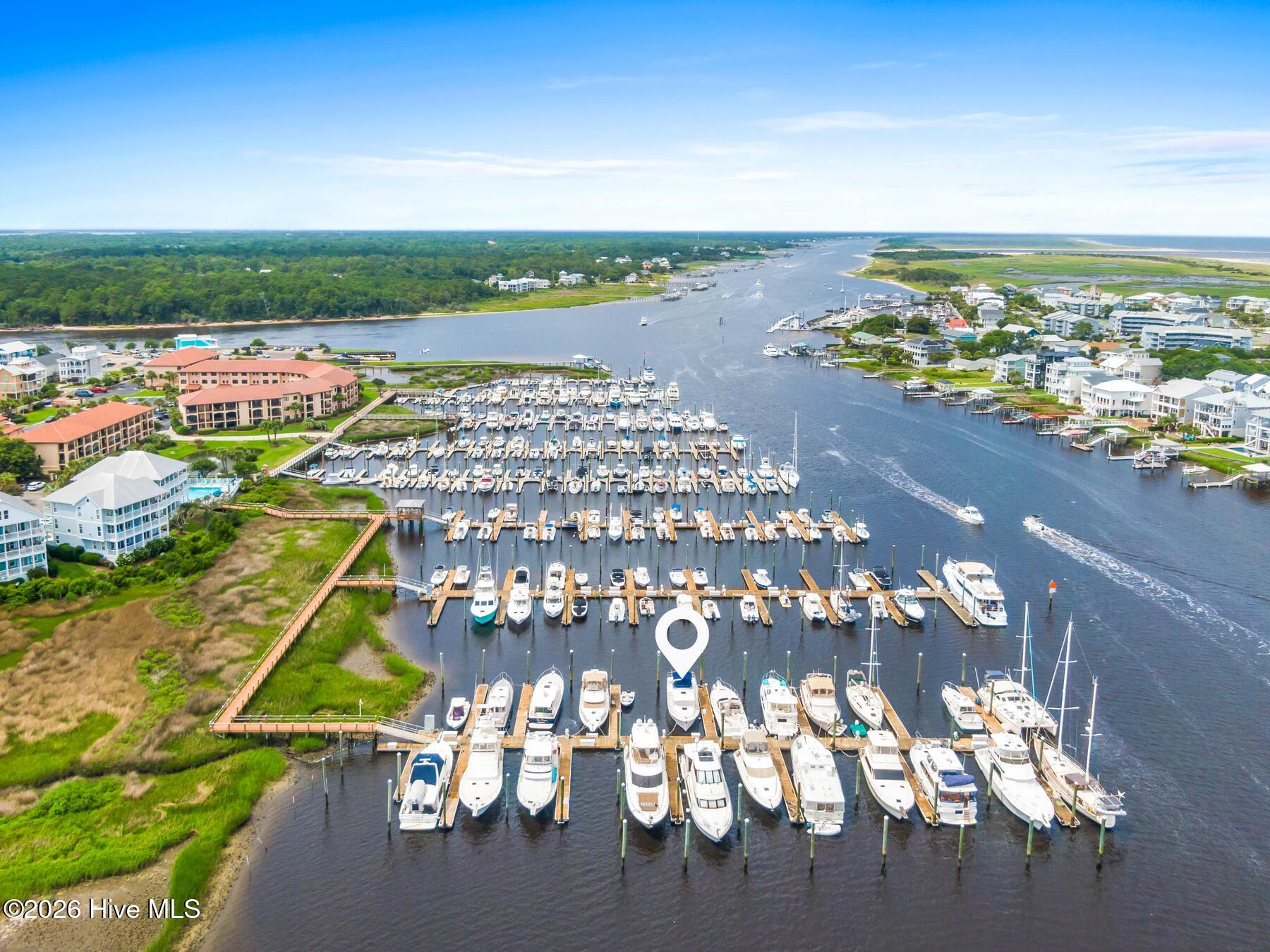 100547941 | Photo 13