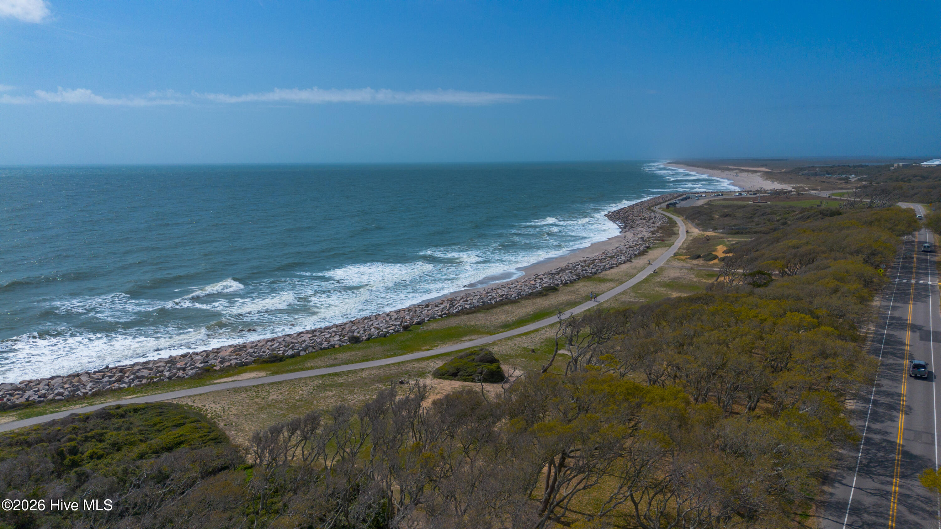 100550422 | Photo 46