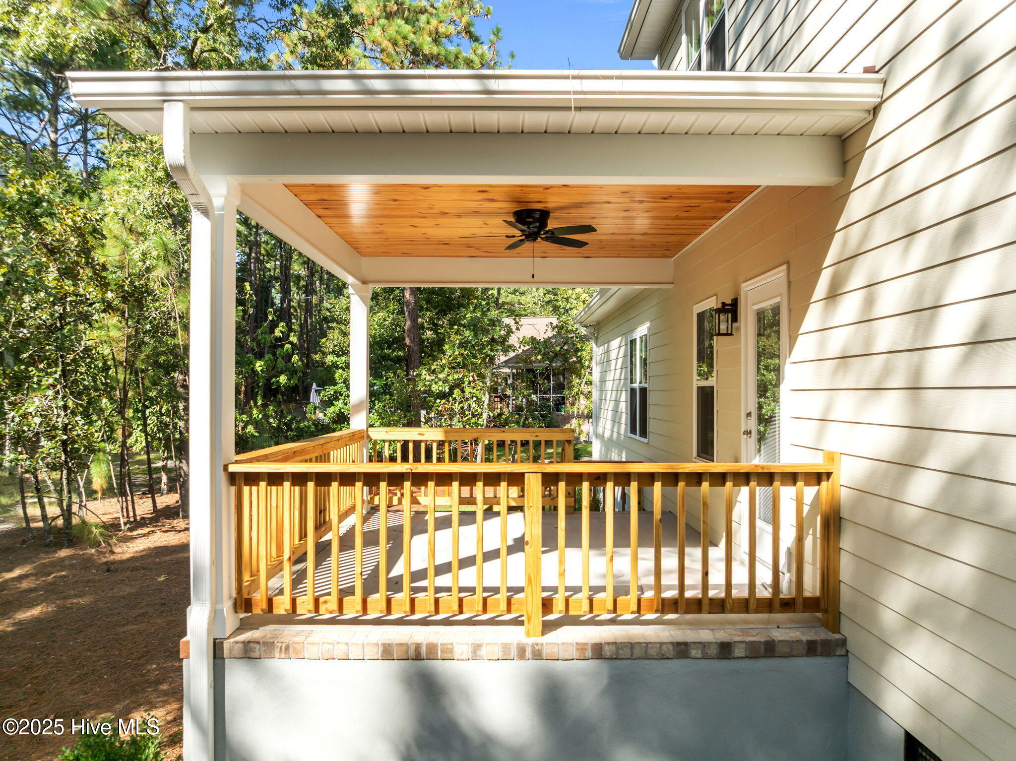 130 Torrey Pines Lane