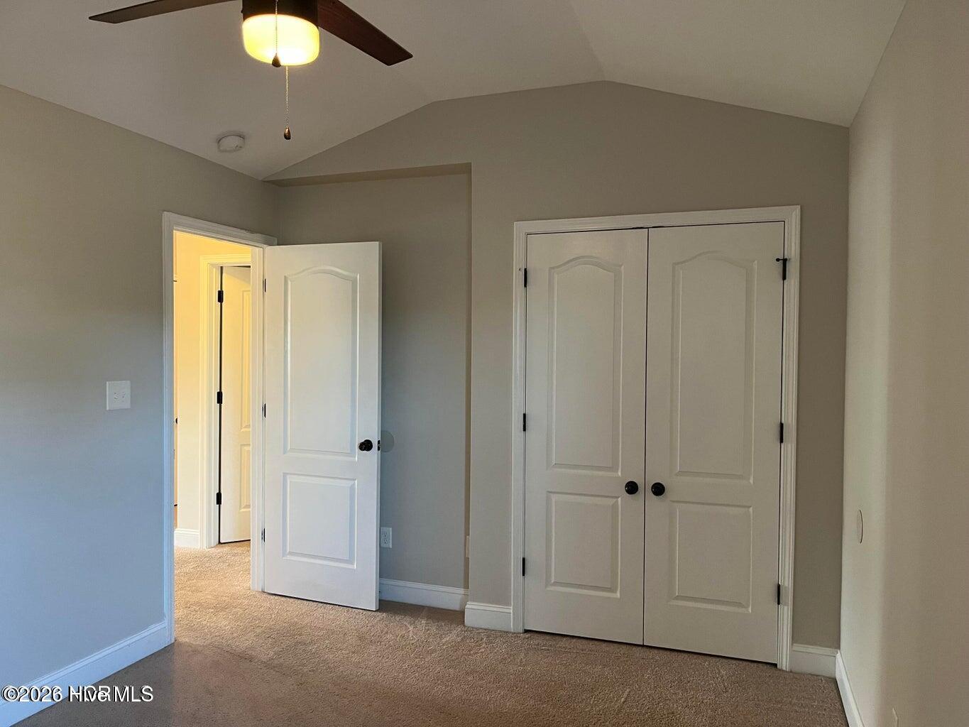 100547829 | Photo 27