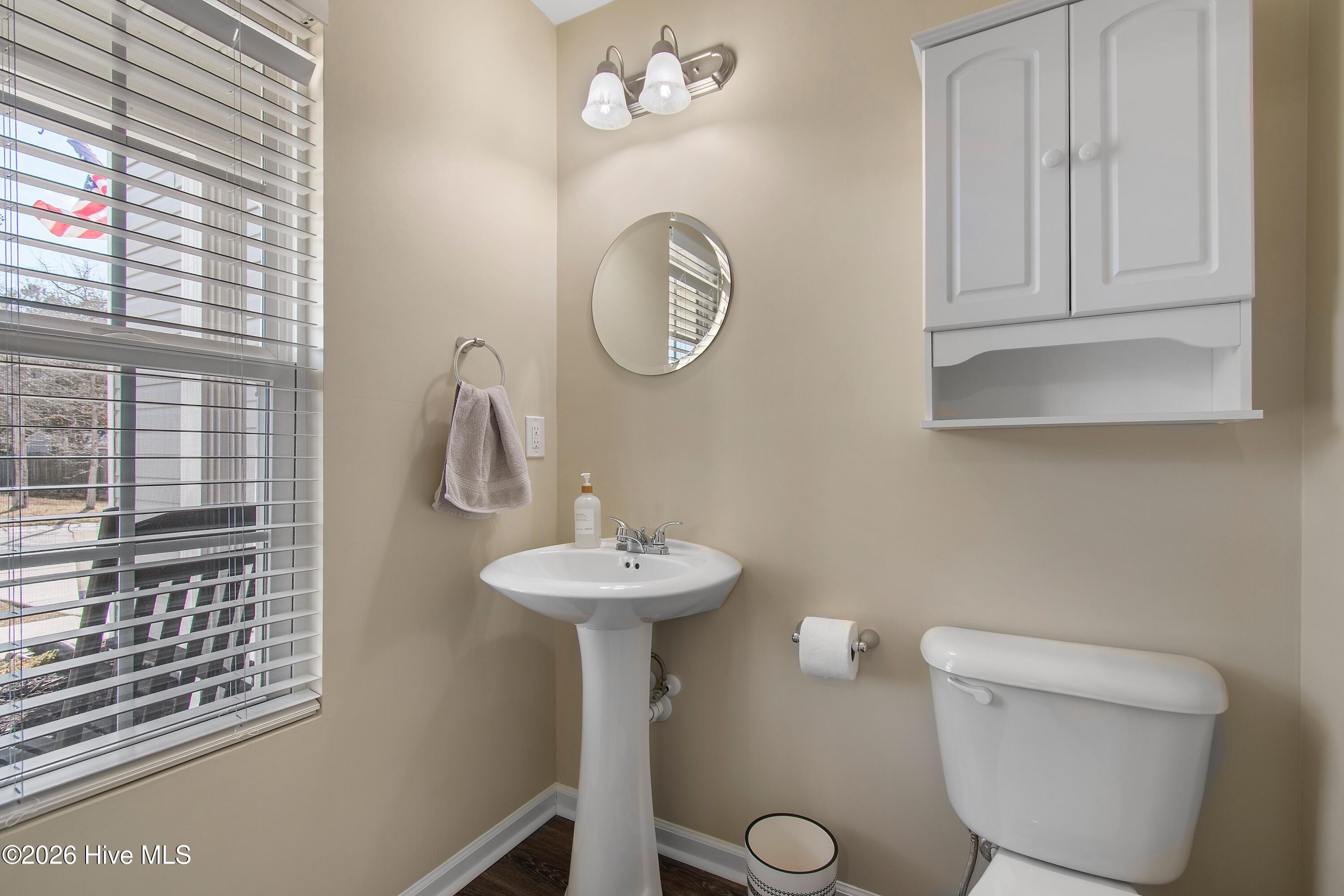 100549782 | Photo 19