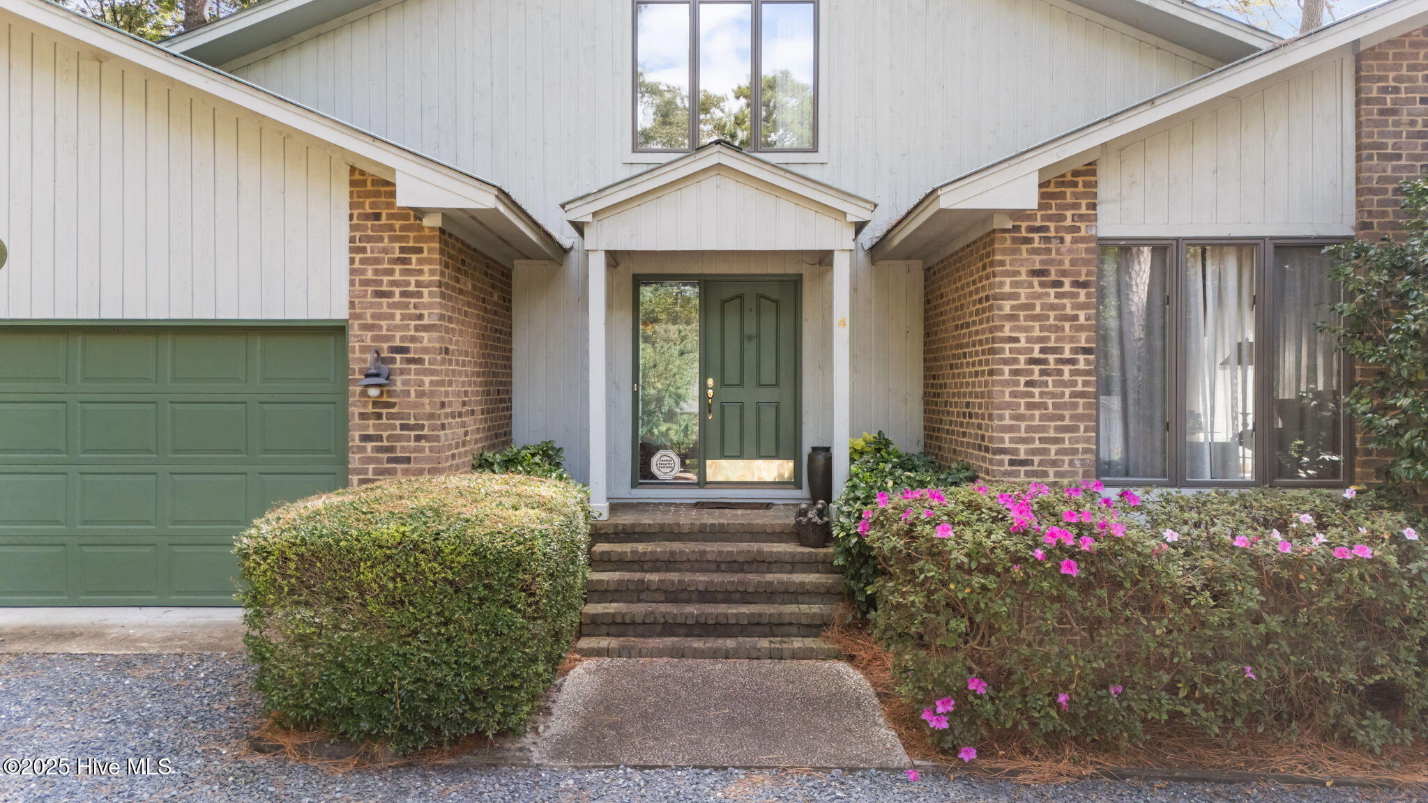 Homes for sale in Pinehurst, NC | 4 Inverness Pl, Pinehurst, NC 28374 | MLS# 100535006