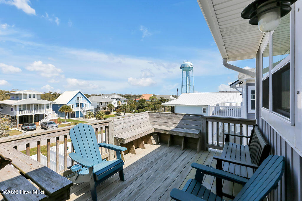 100565368 | Photo 29