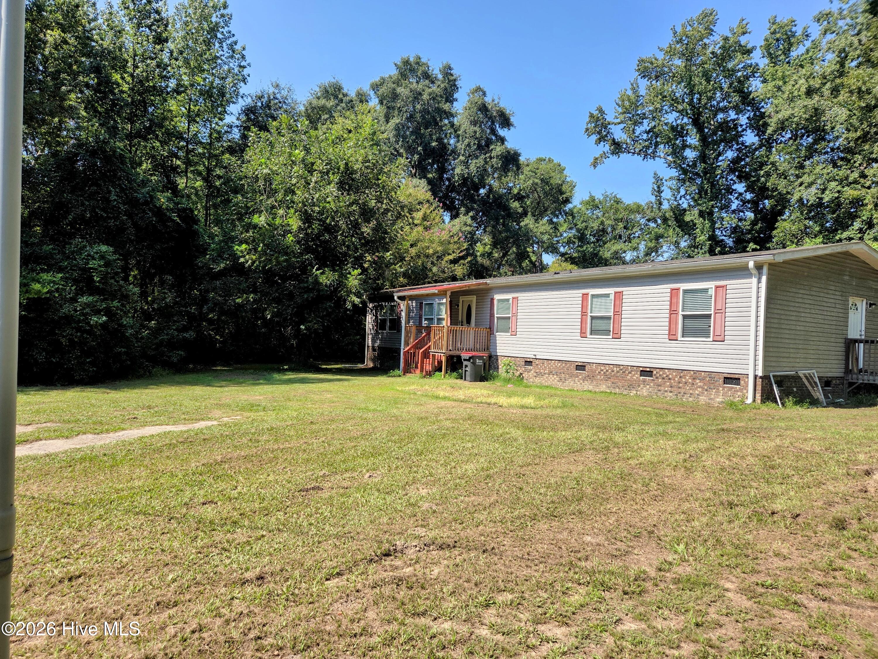 Photo 29 of Manufactured home for sale at 18060 Queen Rd, Laurinburg, NC 28352 | MLS# 100601670 | Listing updated on 2026-09-05