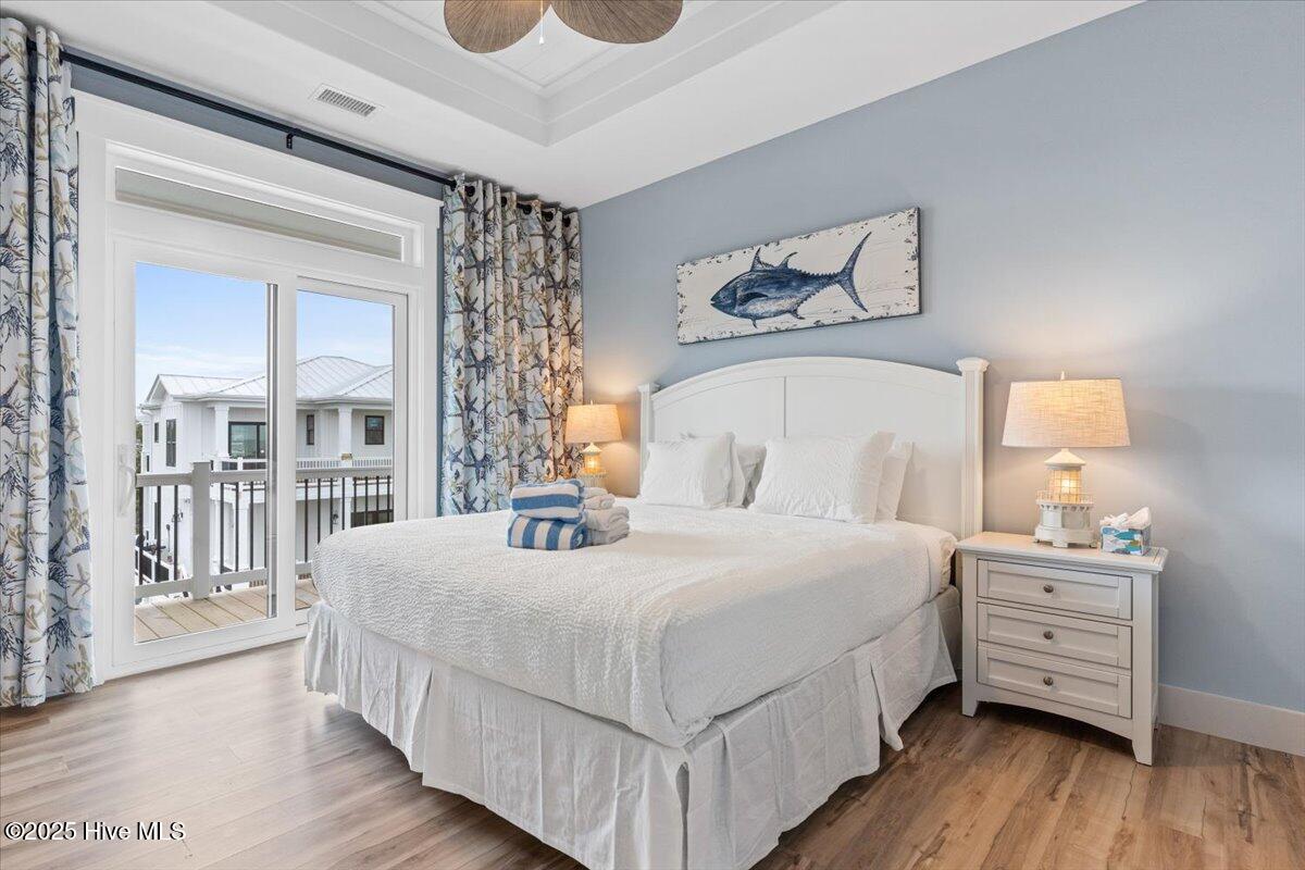 100526608 | Photo 35