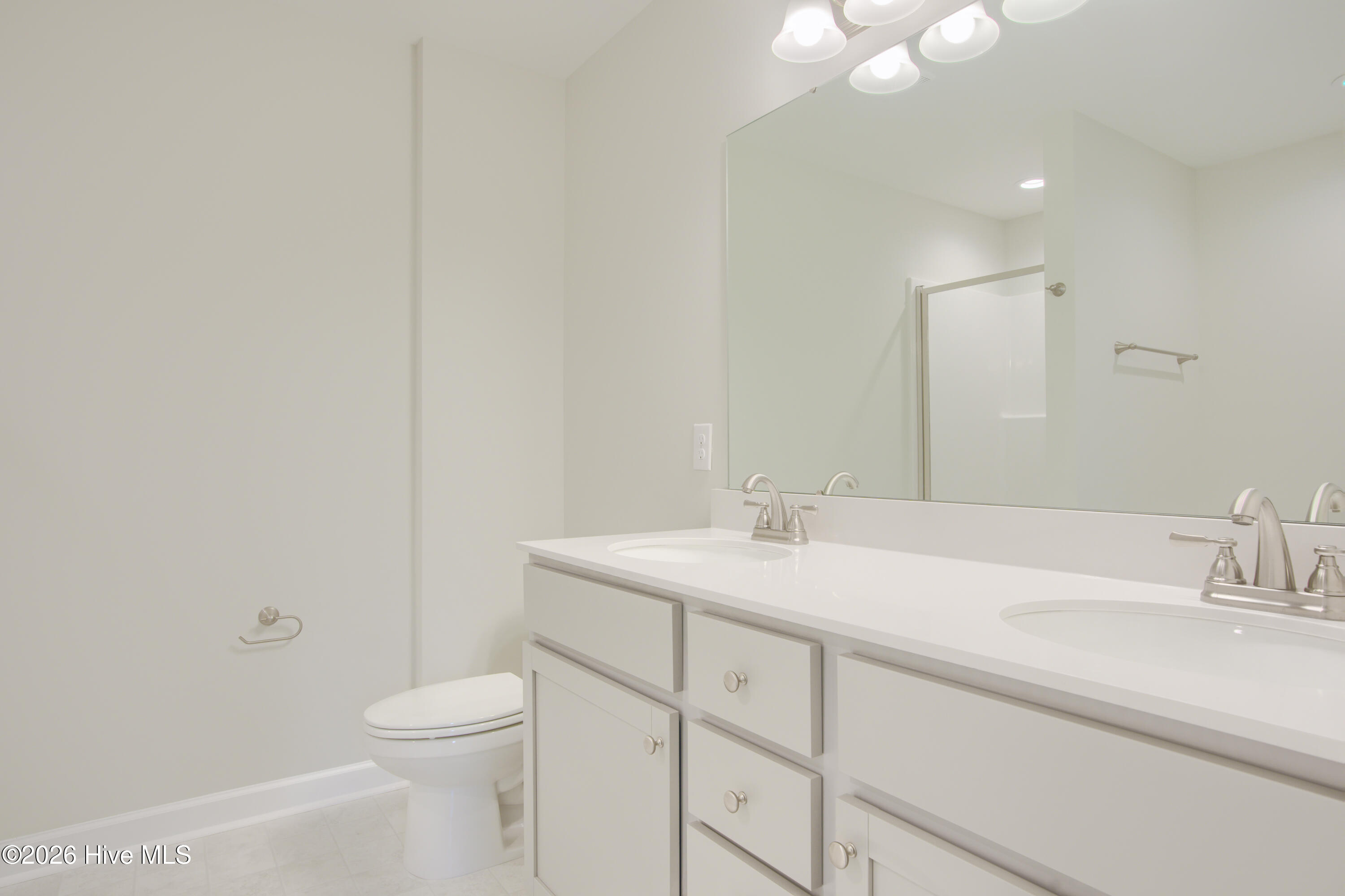 100527723 | Photo 21