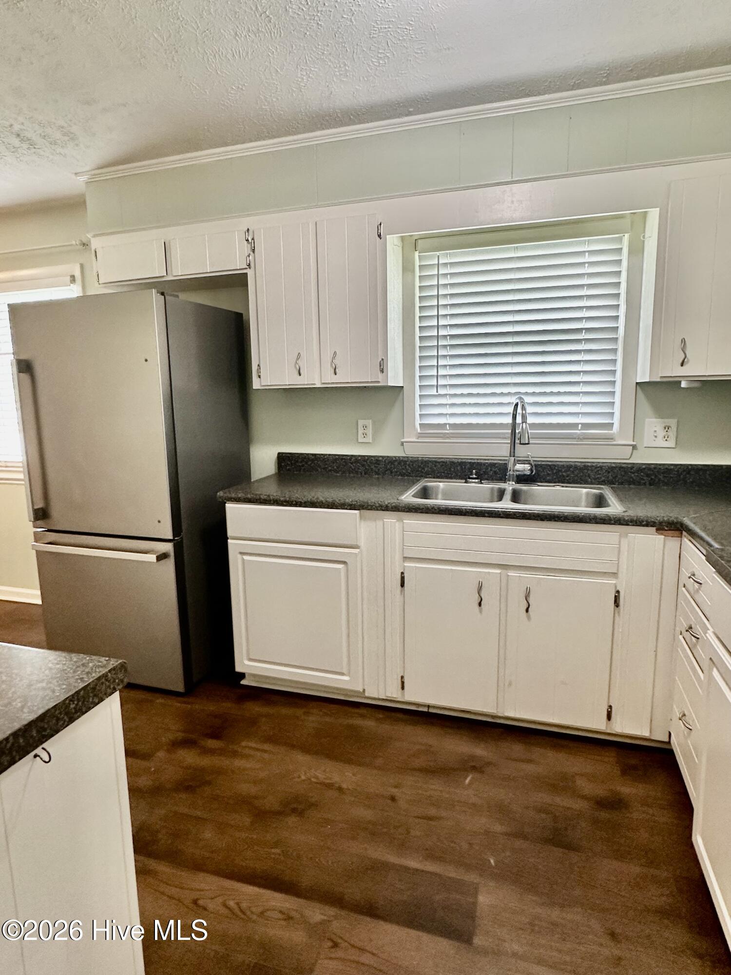 100565542 | Photo 14