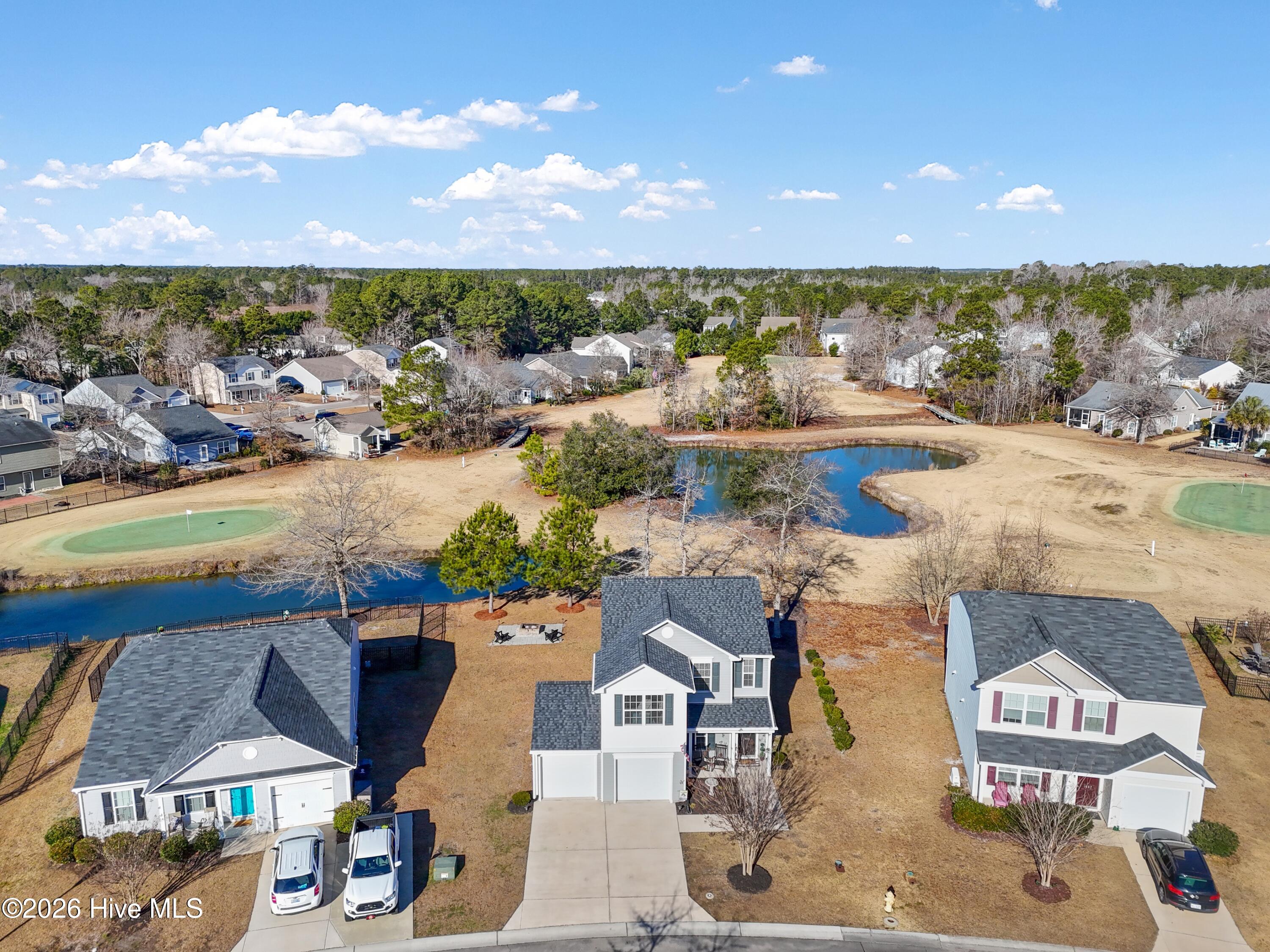 100549782 | Photo 37