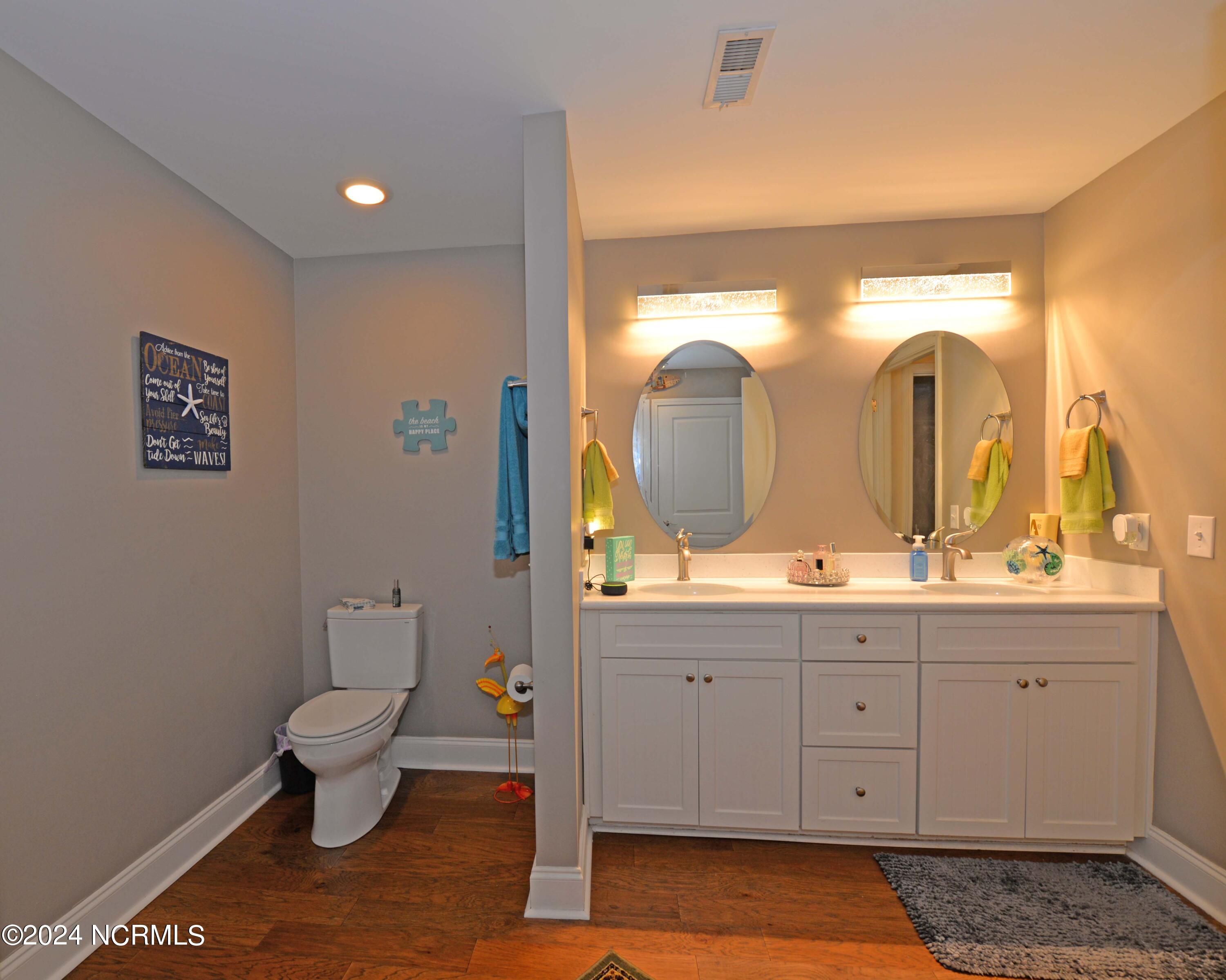 100443482 | Photo 16