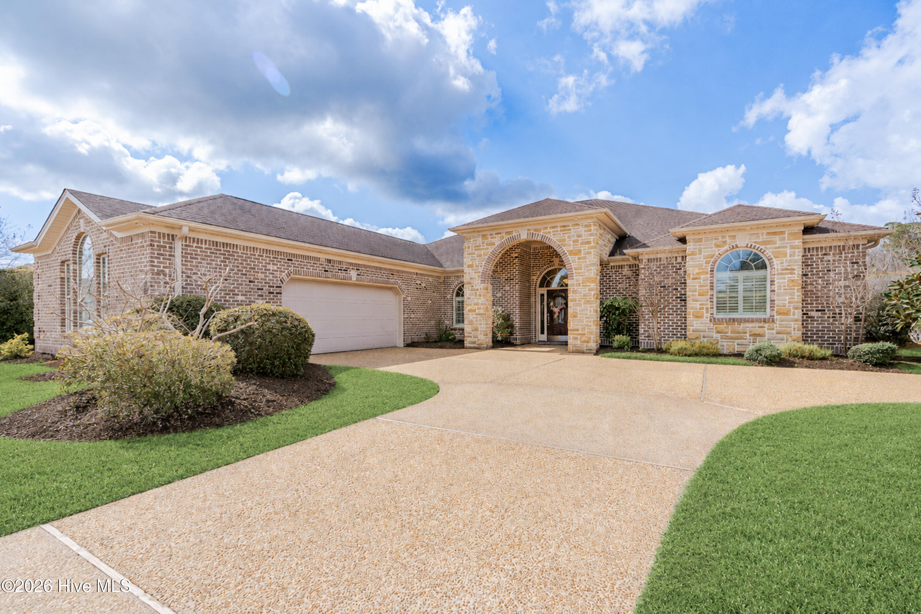 Shirley Johnson - MLS Number: 100559631