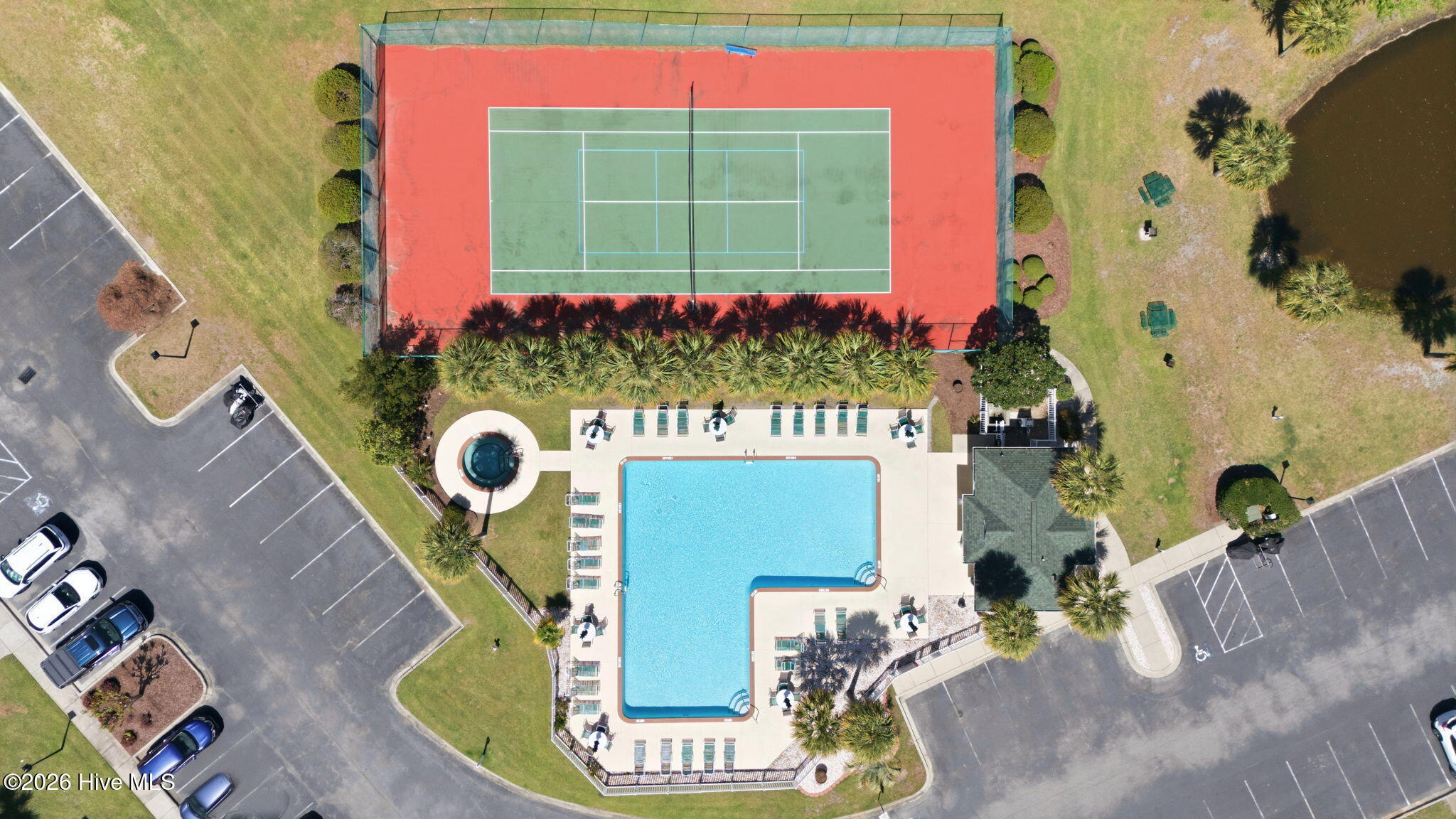 100567159 | Photo 25