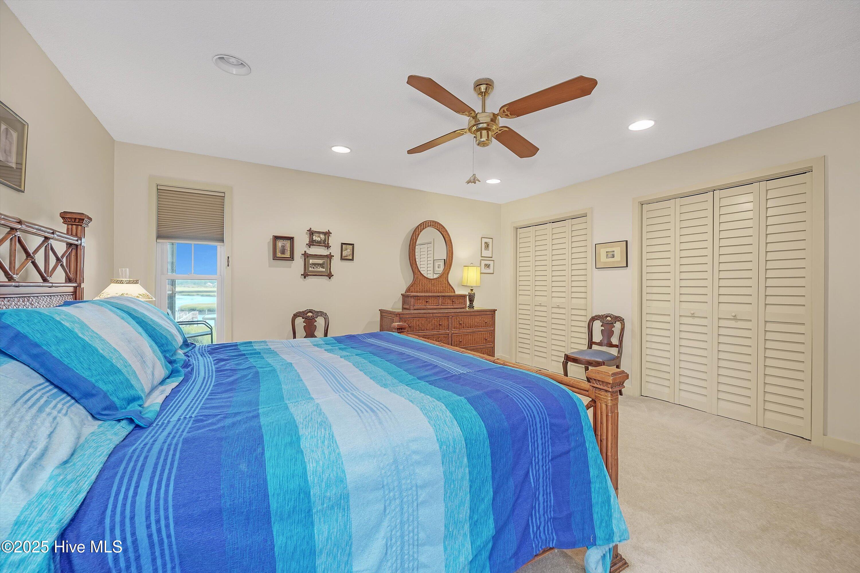 100522322 | Photo 14