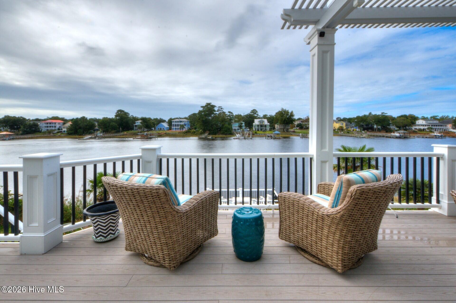 100553459 | Photo 39