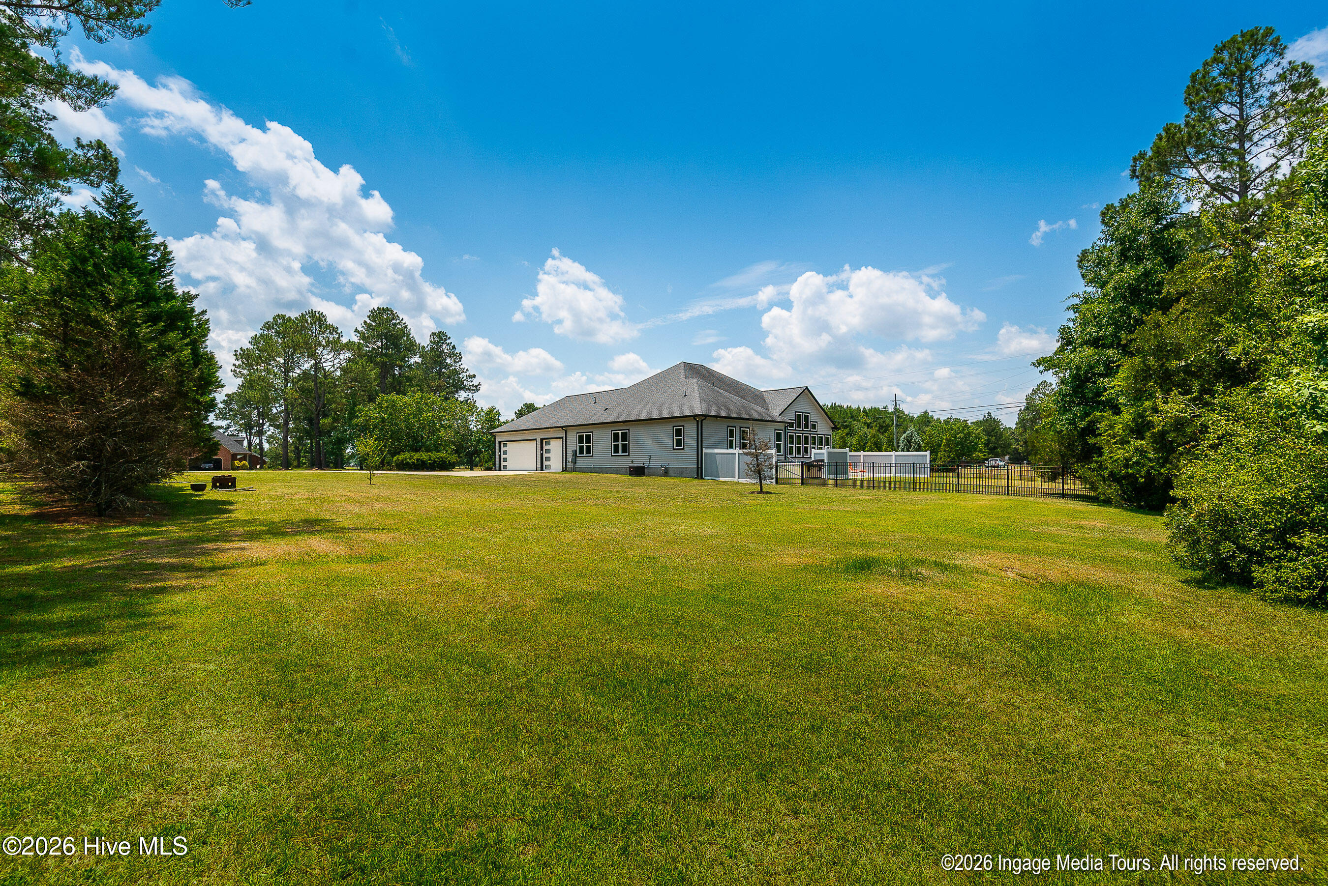 Homes for sale in Grimesland, NC | 3811 Lockhaven Ln, Grimesland, NC 27837 | MLS# 100587743