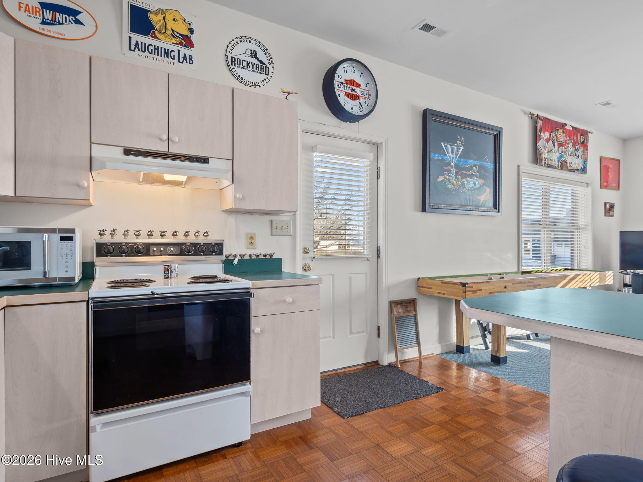 200 Pelican Drive, Newport, NC, 28570