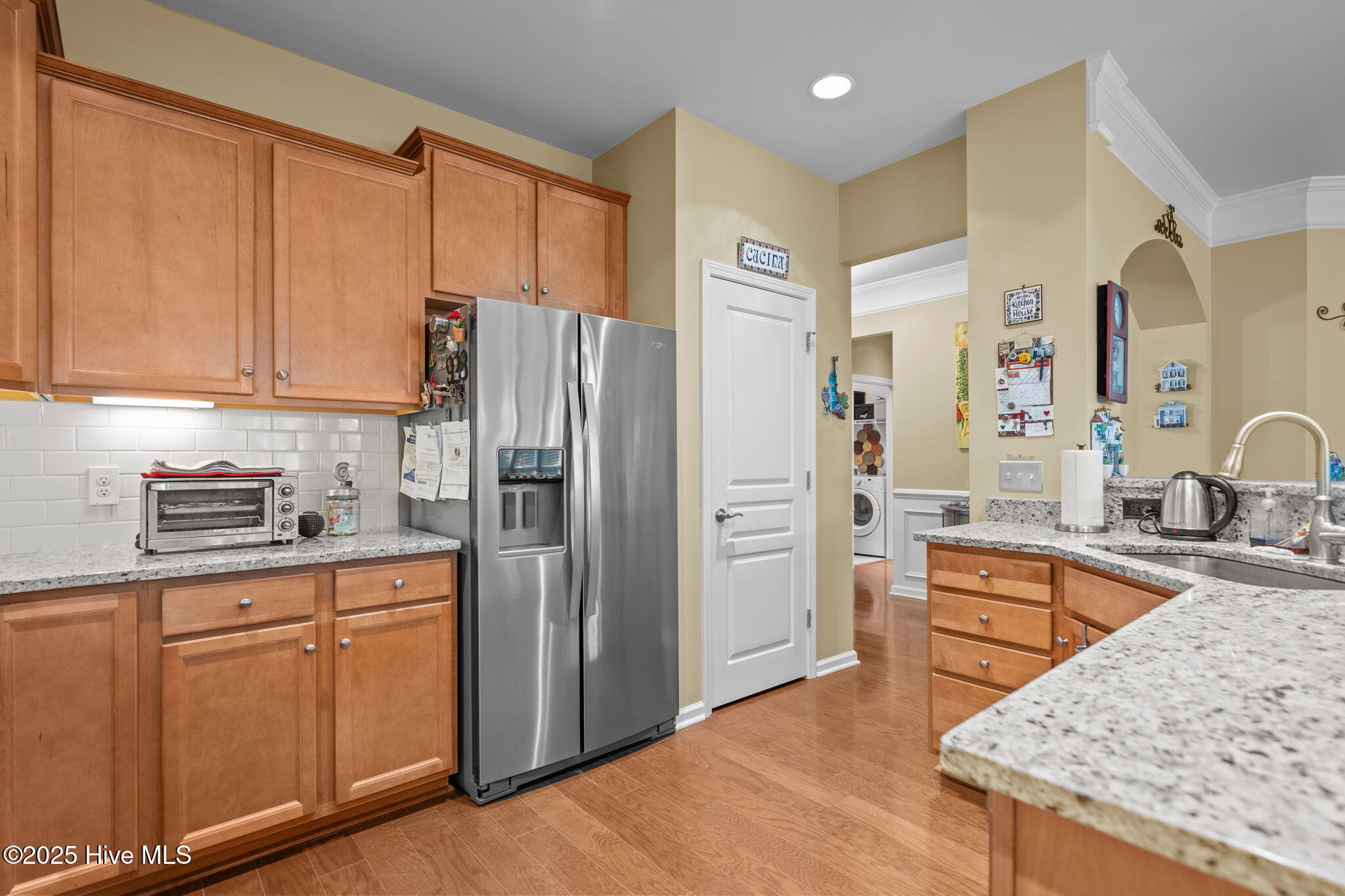 100515173 | Photo 22