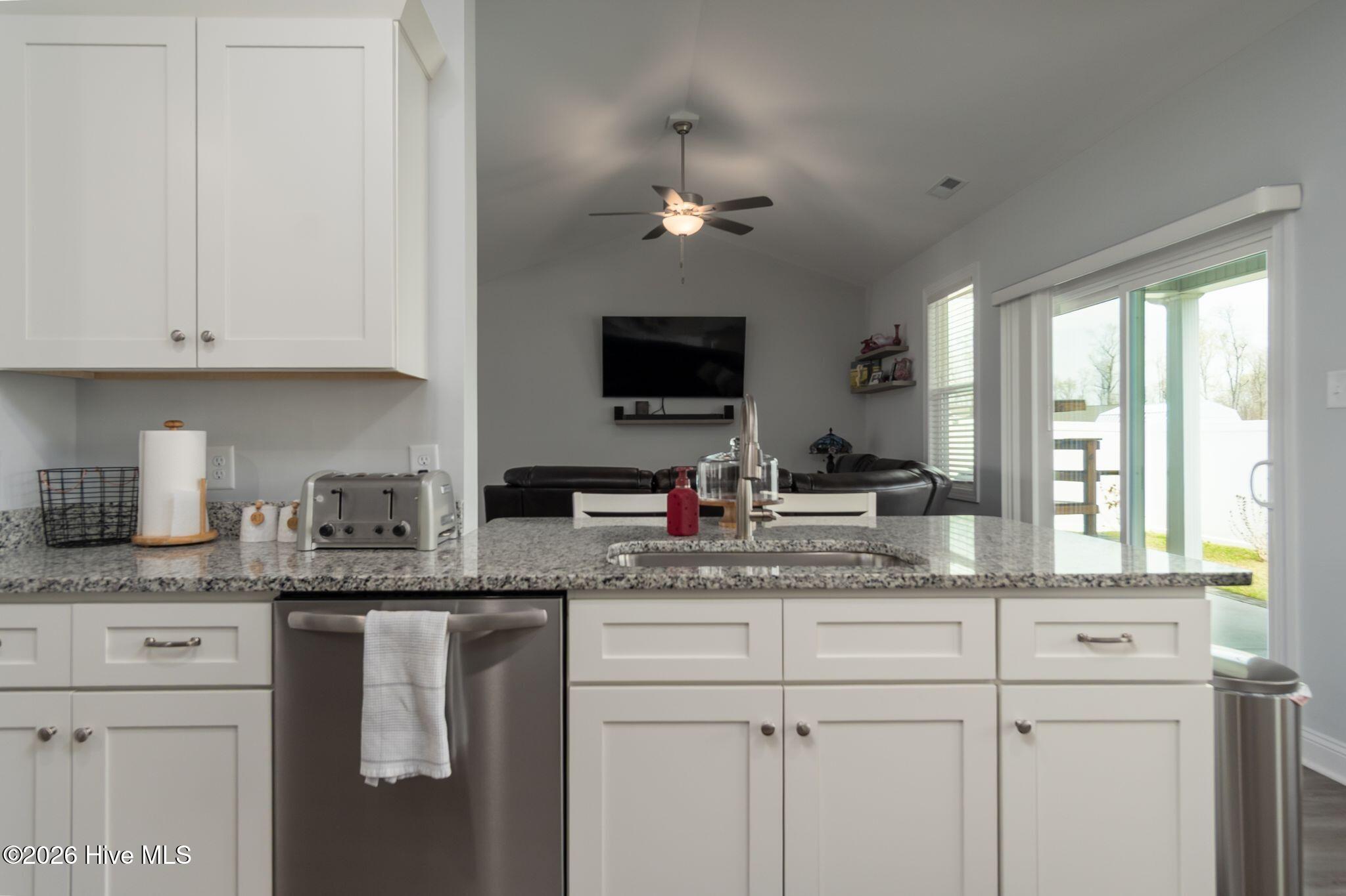 610 Bright Harvest Drive,Maysville