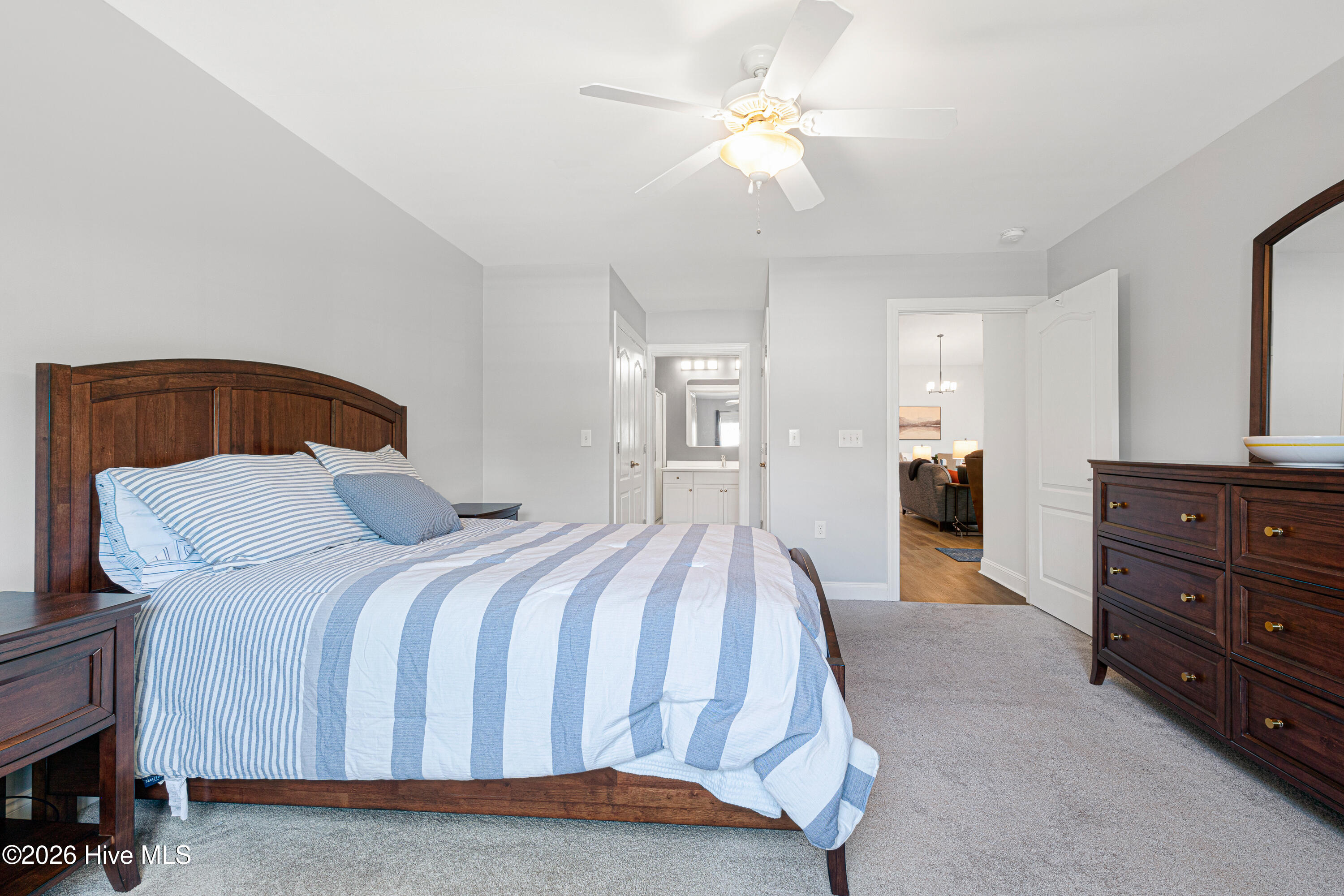 215 Diamond Cove,Newport