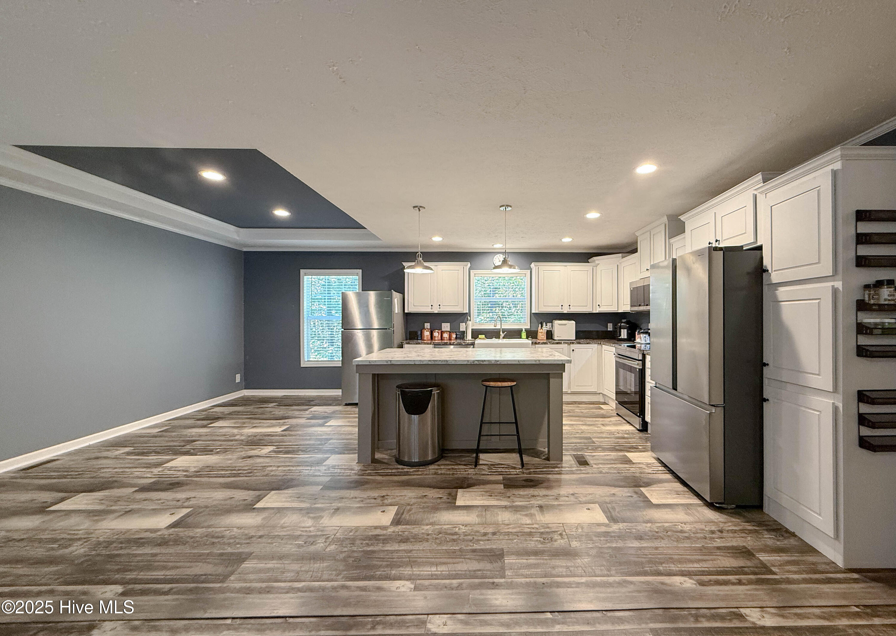 100540094 | Photo 23