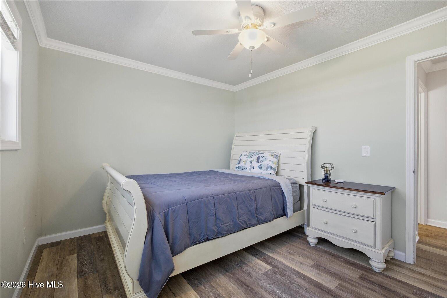 100570154 | Photo 62